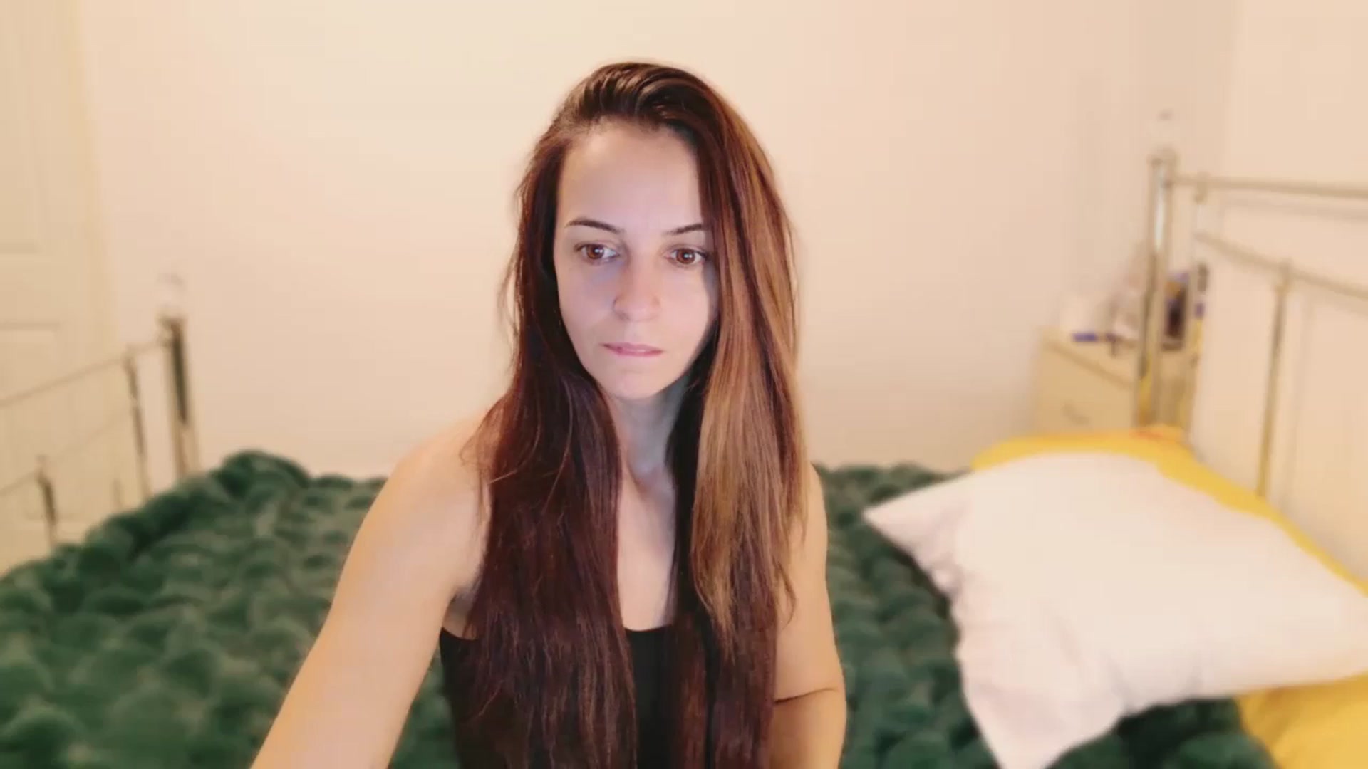 Gallery image thumbnail from KarlaOlivia's myfreecams stream on, 11/24/2024, 20:05 image 9 of 20