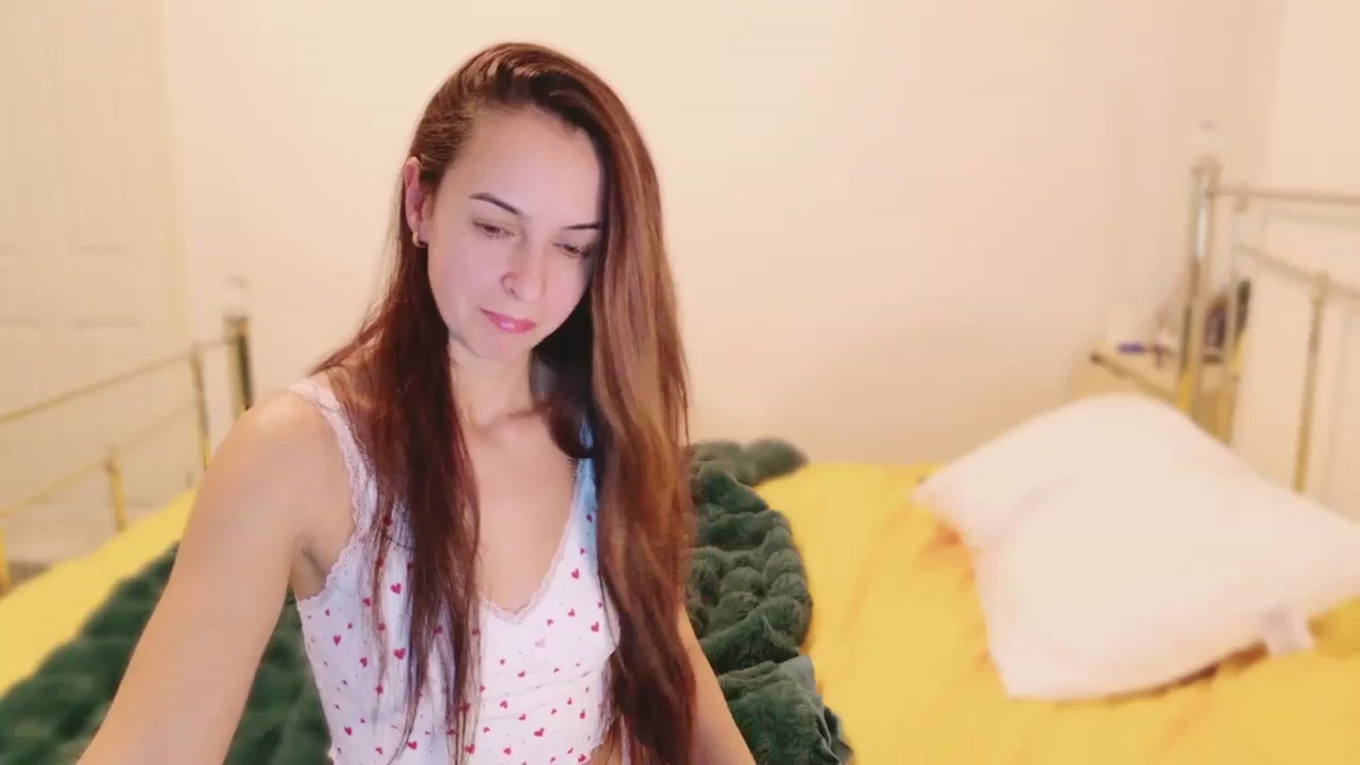 Gallery image thumbnail from KarlaOlivia's myfreecams stream on, 11/27/2024, 19:14 image 20 of 20