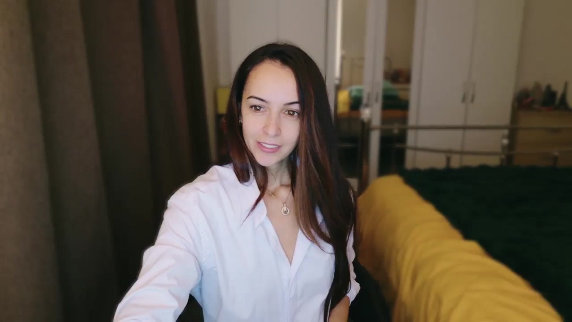 Gallery image thumbnail from KarlaOlivia's myfreecams stream on, 12/03/2024, 11:57 image 5 of 20