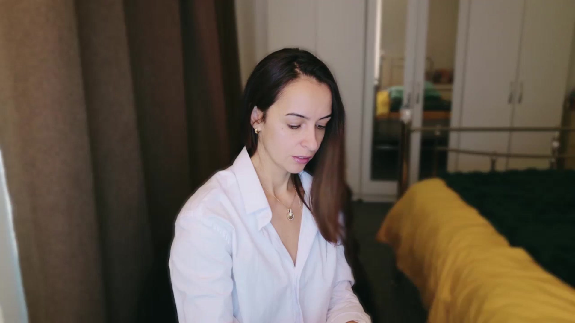 Gallery image thumbnail from KarlaOlivia's myfreecams stream on, 12/03/2024, 11:57 image 8 of 20