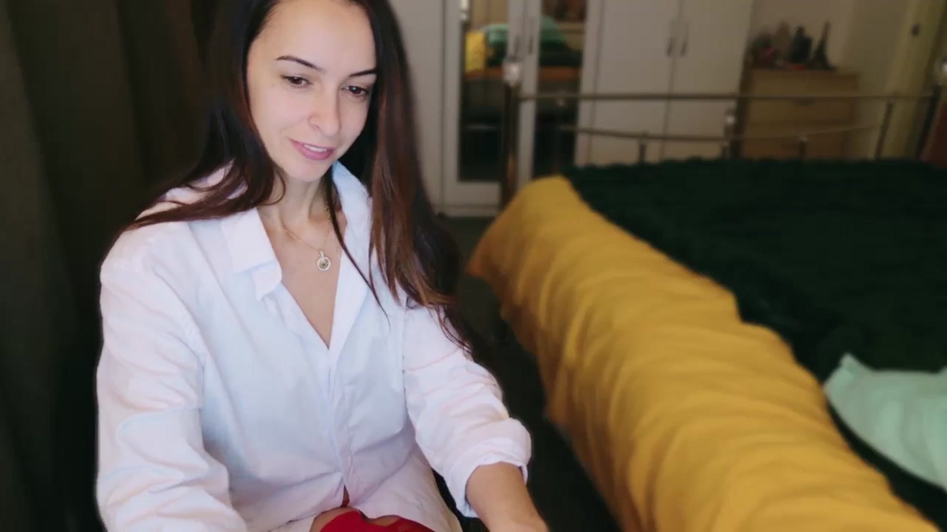 Gallery image thumbnail from KarlaOlivia's myfreecams stream on, 12/03/2024, 11:57 image 11 of 20