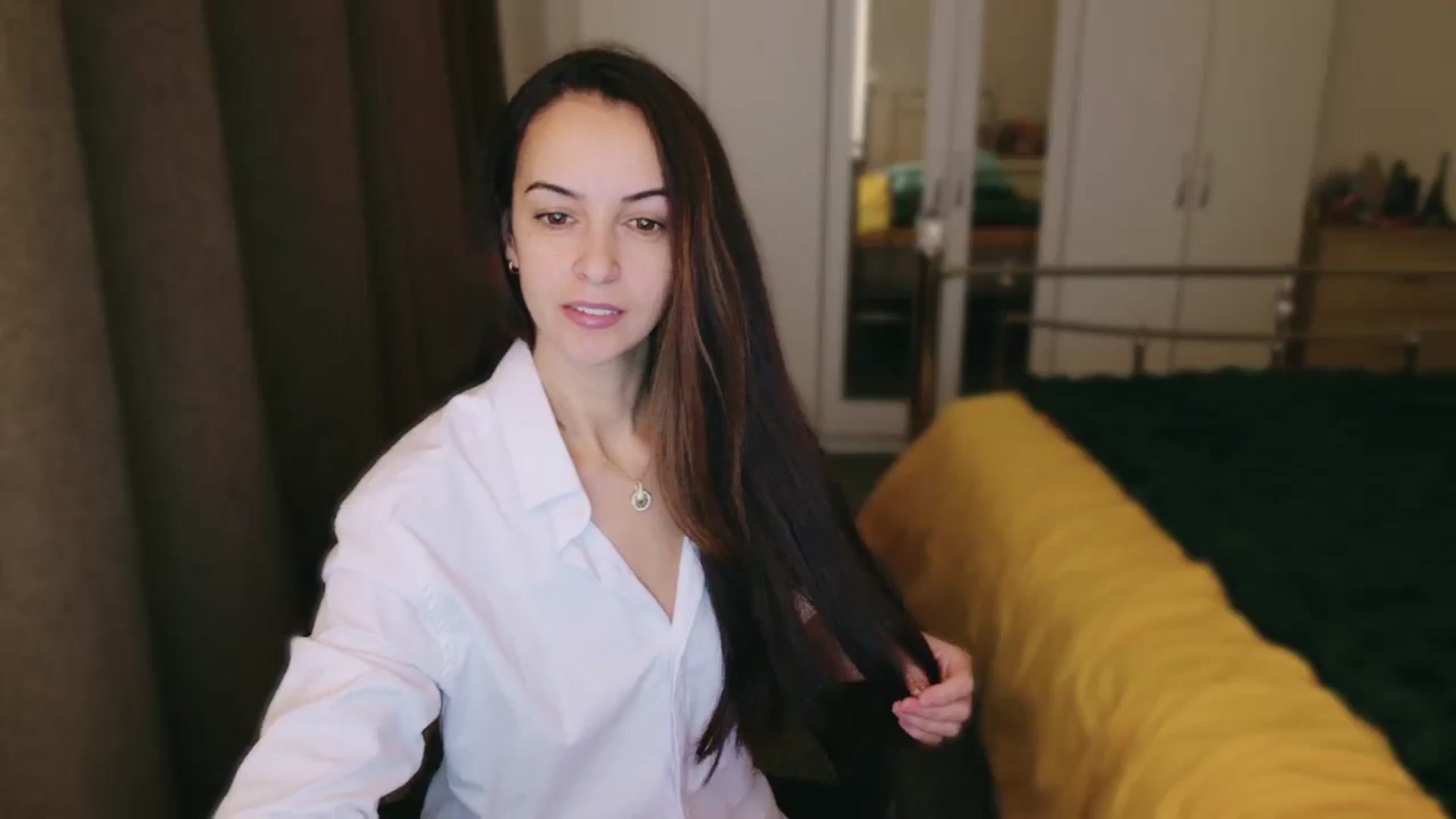 Gallery image thumbnail from KarlaOlivia's myfreecams stream on, 12/03/2024, 11:57 image 2 of 20