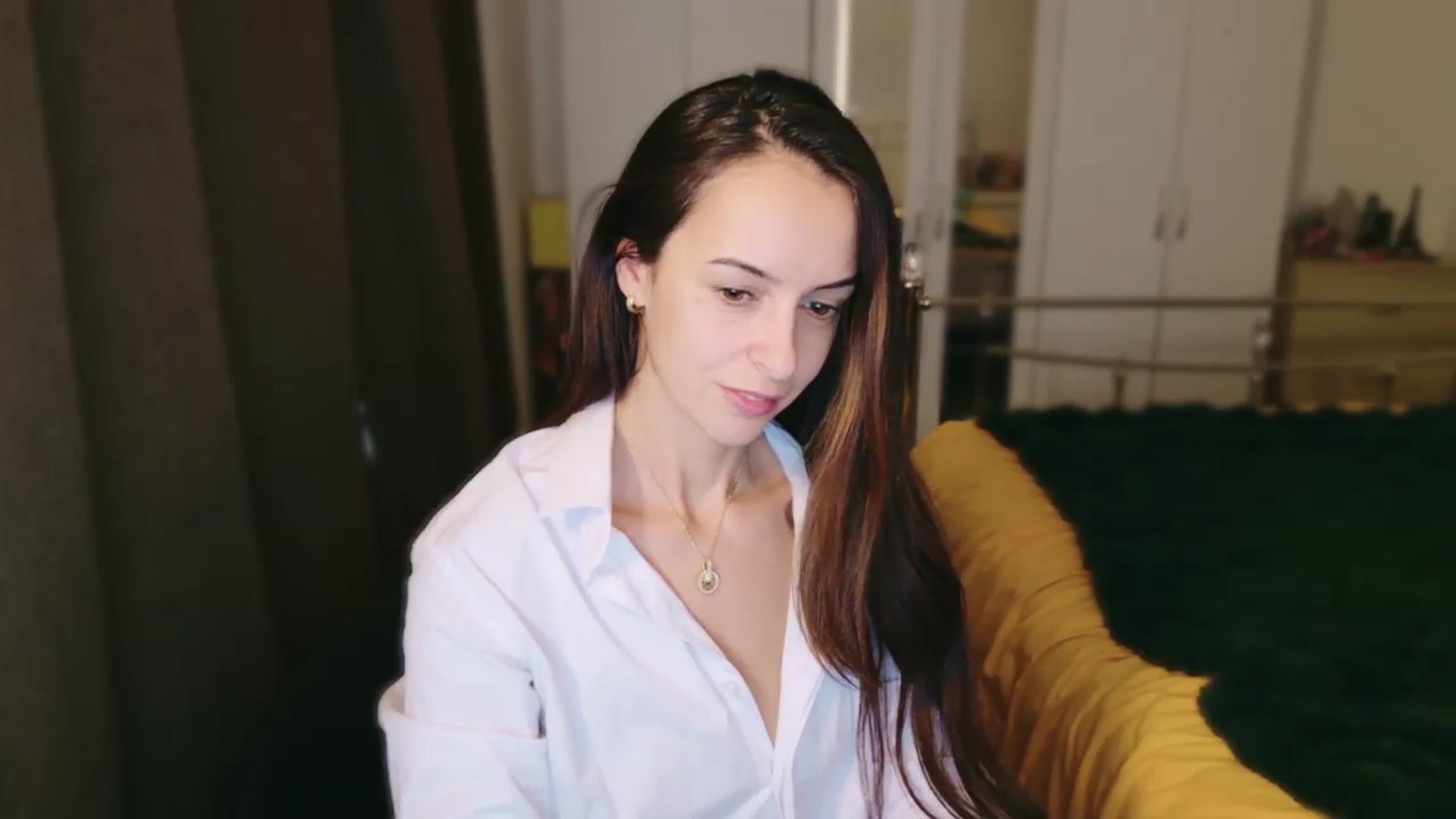 Gallery image thumbnail from KarlaOlivia's myfreecams stream on, 12/03/2024, 13:57 image 2 of 20