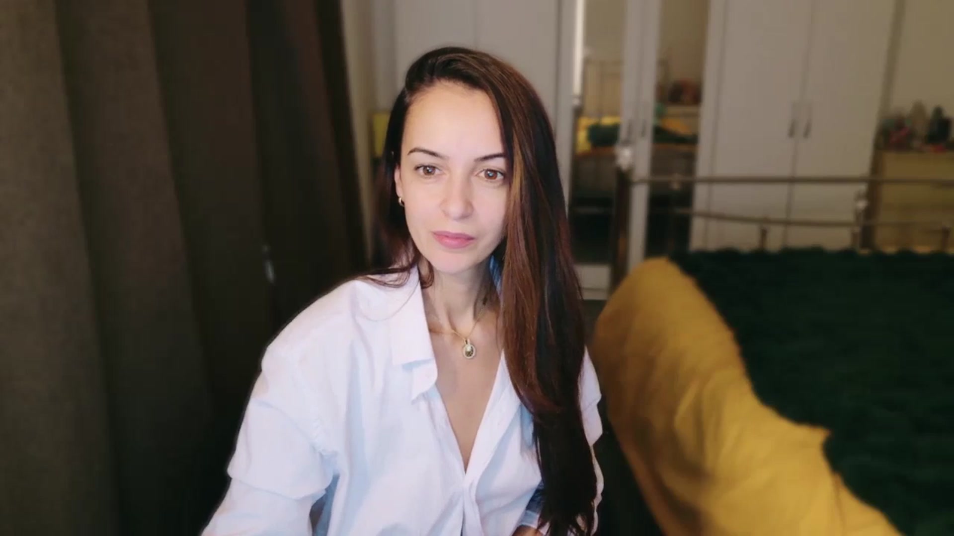 Gallery image thumbnail from KarlaOlivia's myfreecams stream on, 12/03/2024, 13:57 image 16 of 20
