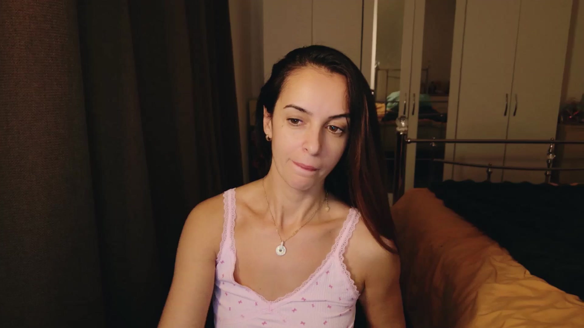 Gallery image thumbnail from KarlaOlivia's myfreecams stream on, 12/03/2024, 21:18 image 18 of 20