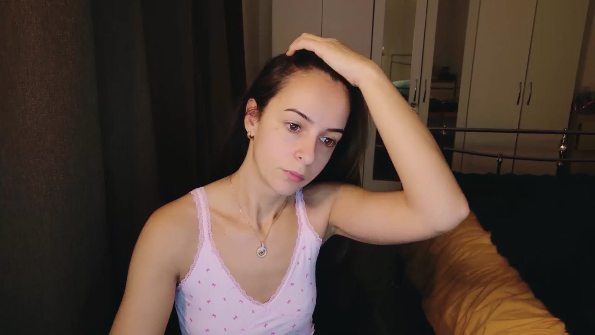 Gallery image thumbnail from KarlaOlivia's myfreecams stream on, 12/05/2024, 11:53 image 2 of 20