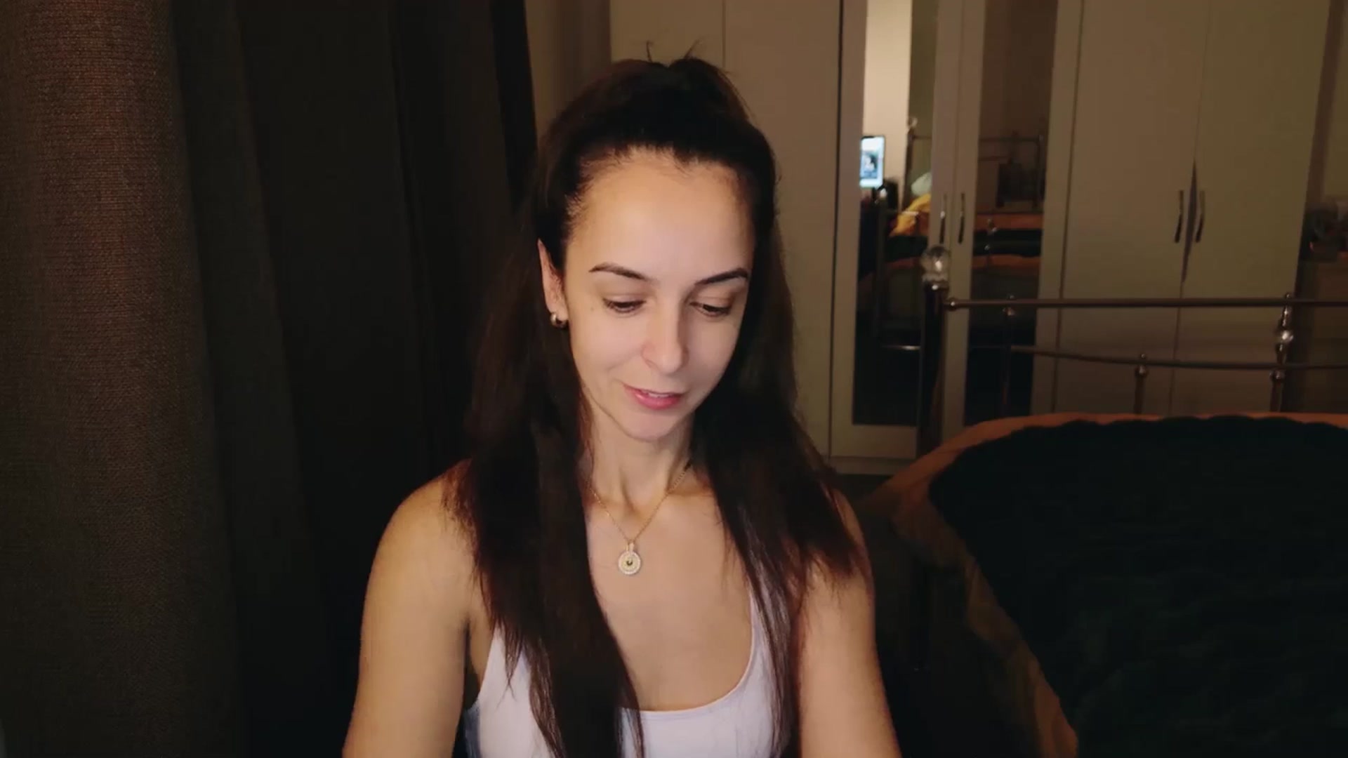 Gallery image thumbnail from KarlaOlivia's myfreecams stream on, 12/08/2024, 20:55 image 17 of 20