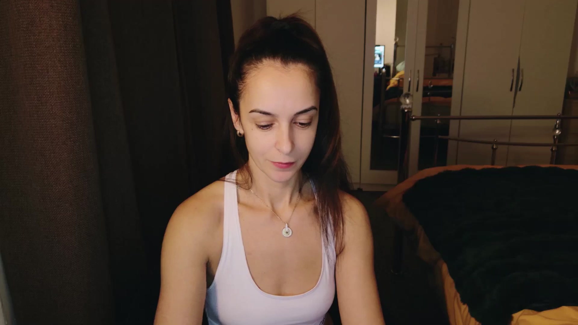 Gallery image thumbnail from KarlaOlivia's myfreecams stream on, 12/08/2024, 20:55 image 4 of 20