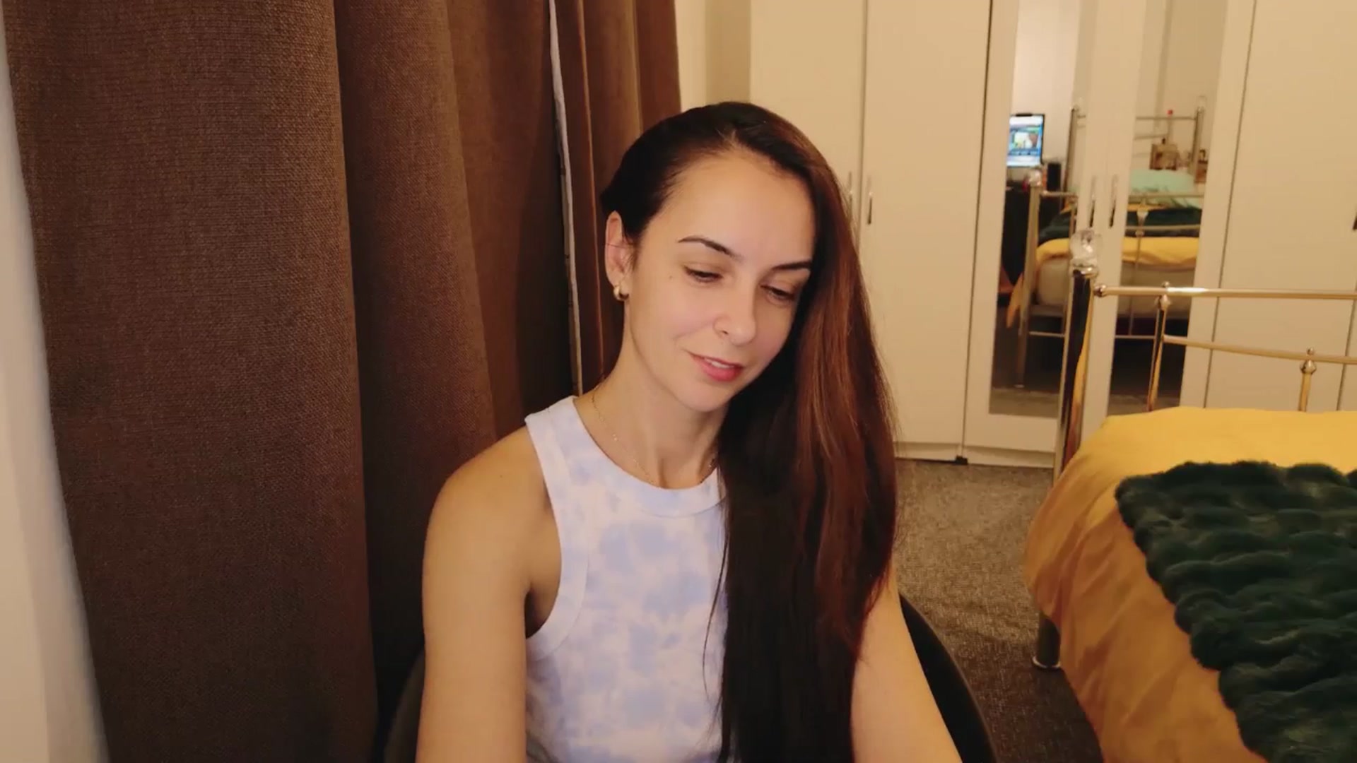 Gallery image thumbnail from KarlaOlivia's myfreecams stream on, 12/09/2024, 18:45 image 17 of 20