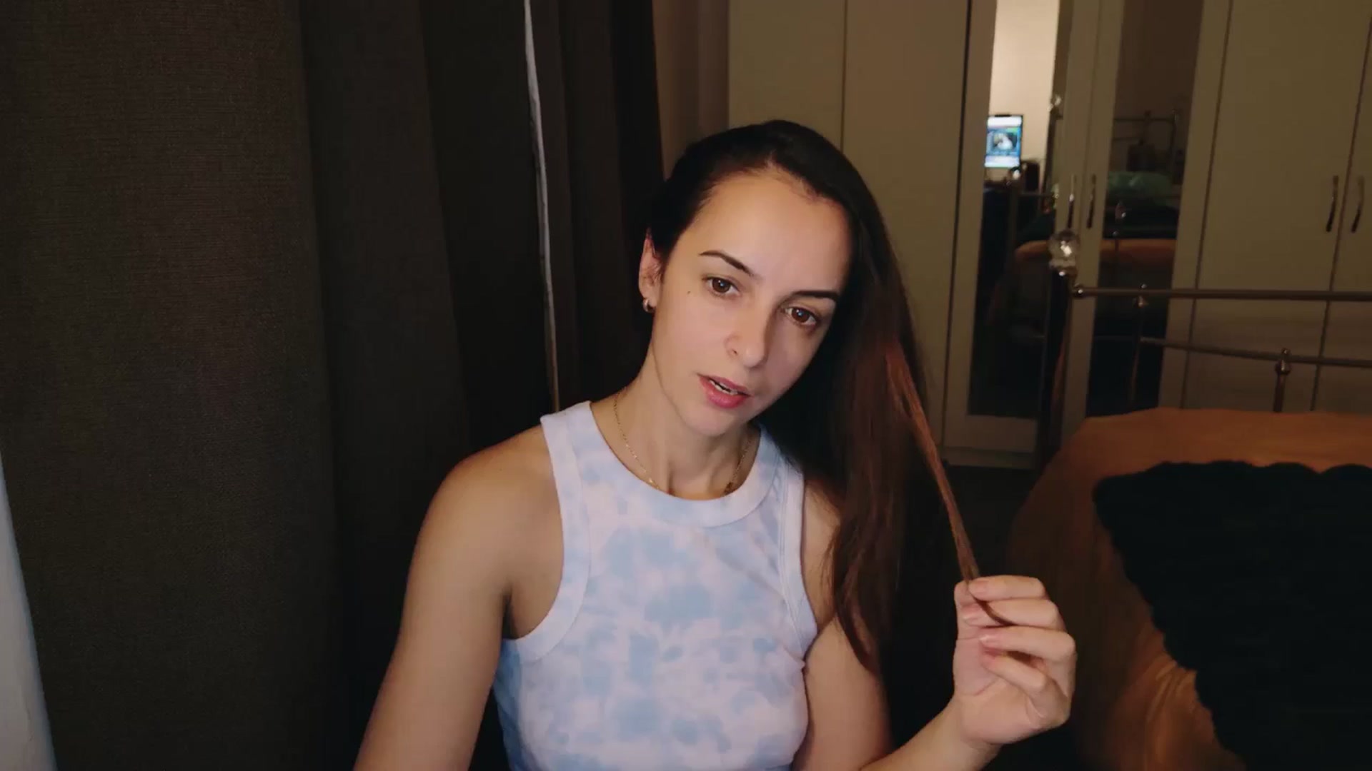 Gallery image thumbnail from KarlaOlivia's myfreecams stream on, 12/09/2024, 18:45 image 14 of 20