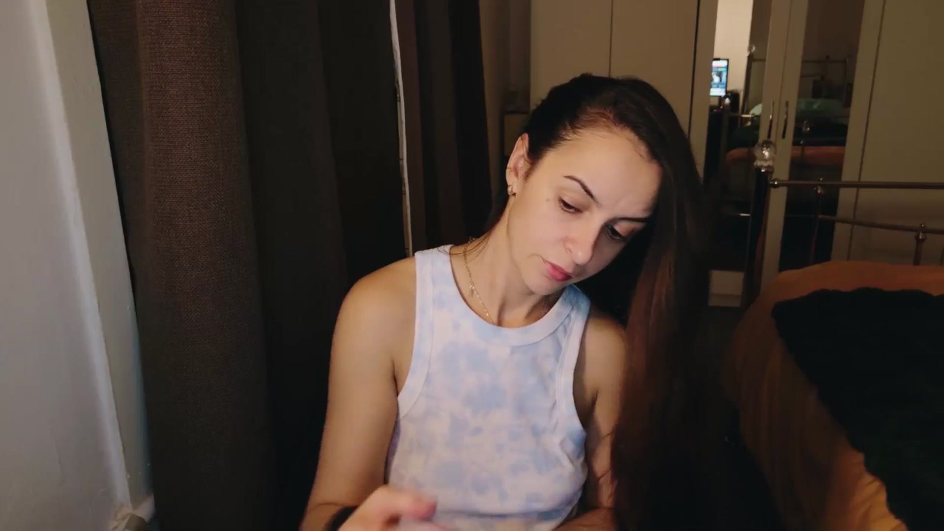 Gallery image thumbnail from KarlaOlivia's myfreecams stream on, 12/09/2024, 18:45 image 3 of 20