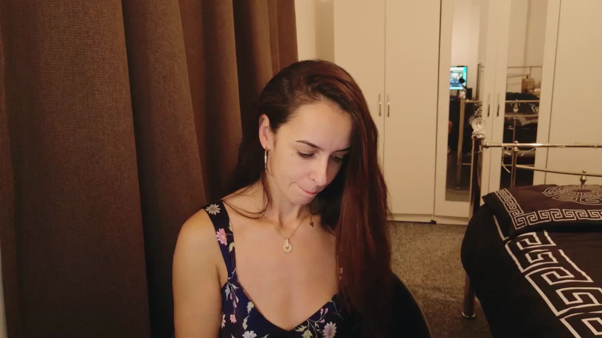 Gallery image thumbnail from KarlaOlivia's myfreecams stream on, 12/10/2024, 19:08 image 12 of 20