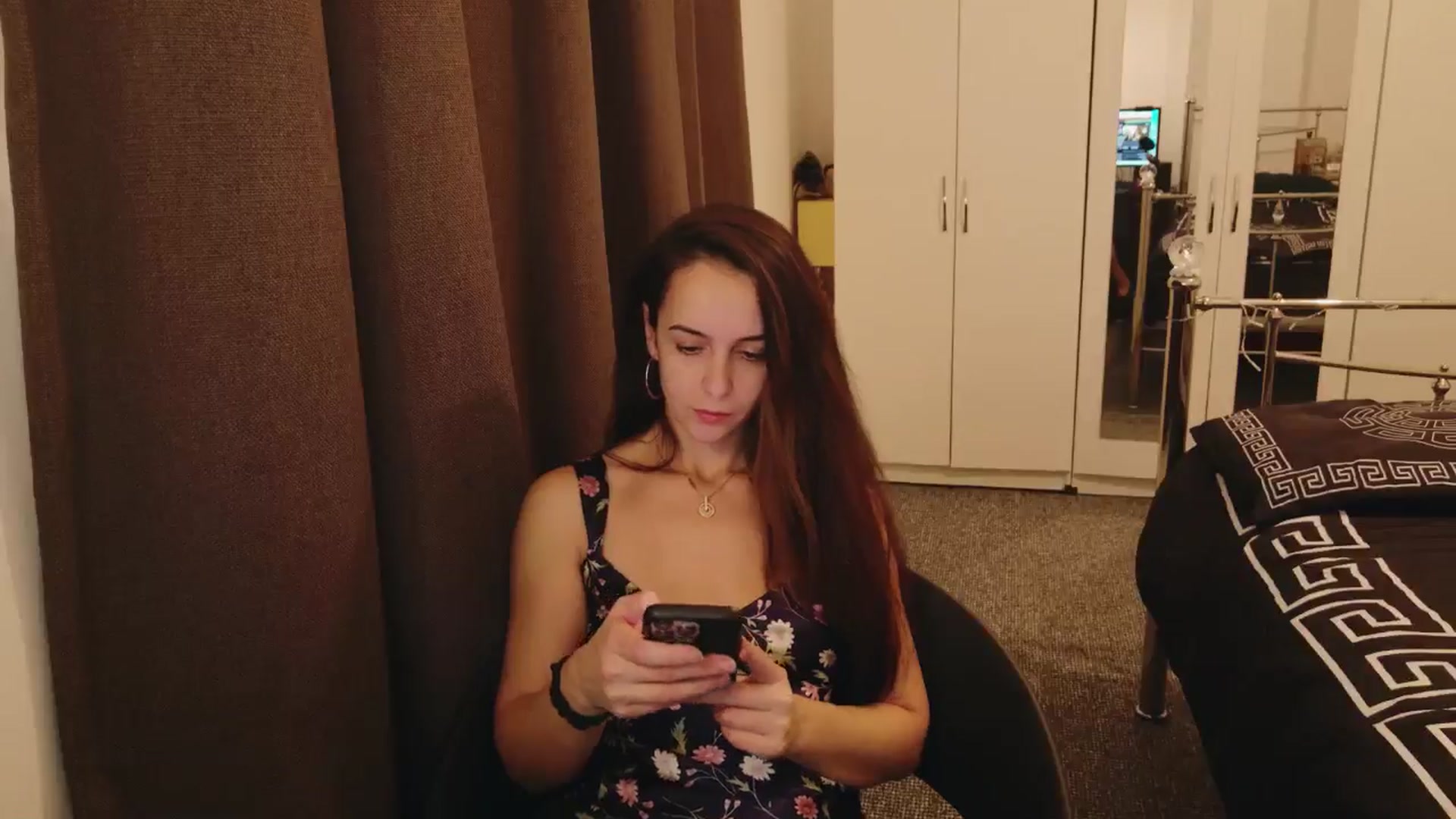 Gallery image thumbnail from KarlaOlivia's myfreecams stream on, 12/10/2024, 19:08 image 16 of 20