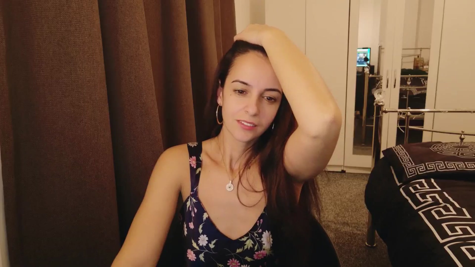 Gallery image thumbnail from KarlaOlivia's myfreecams stream on, 12/10/2024, 19:39 image 4 of 20