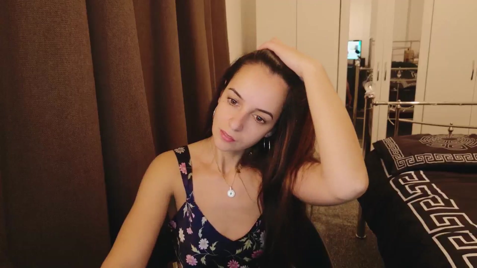 Gallery image thumbnail from KarlaOlivia's myfreecams stream on, 12/10/2024, 19:39 image 7 of 20