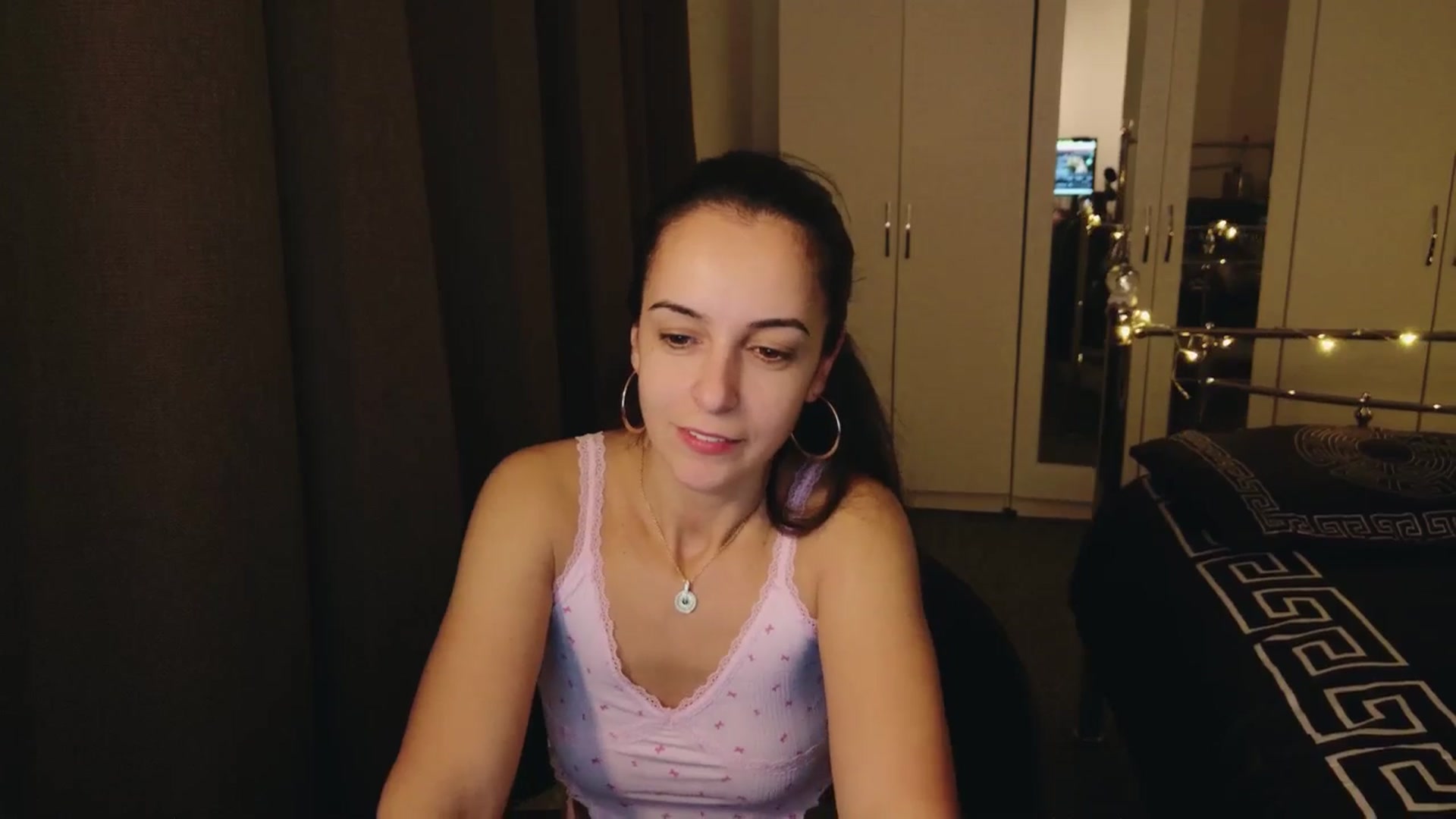 Gallery image thumbnail from KarlaOlivia's myfreecams stream on, 12/11/2024, 19:24 image 6 of 20