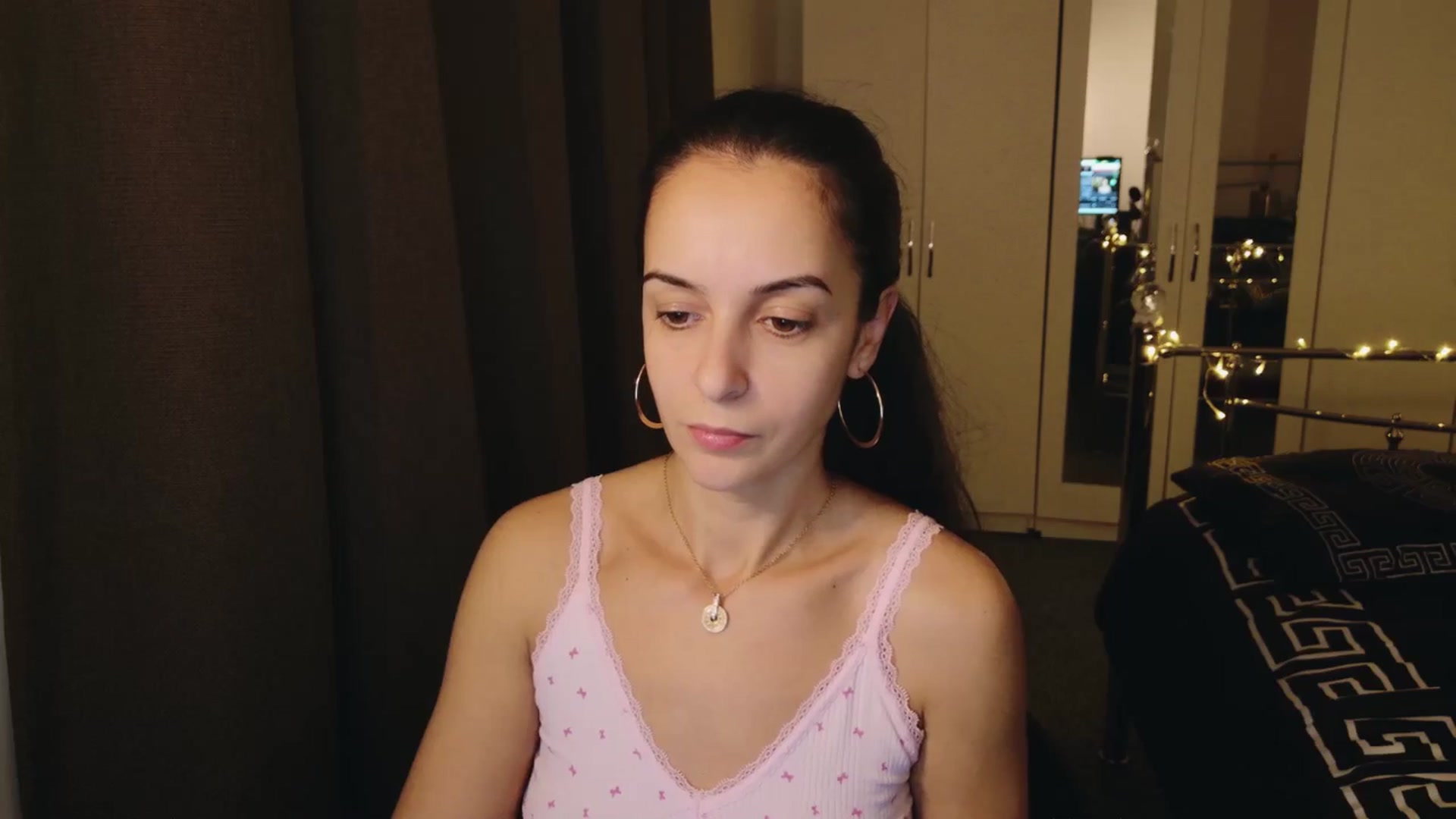 Gallery image thumbnail from KarlaOlivia's myfreecams stream on, 12/11/2024, 19:24 image 20 of 20