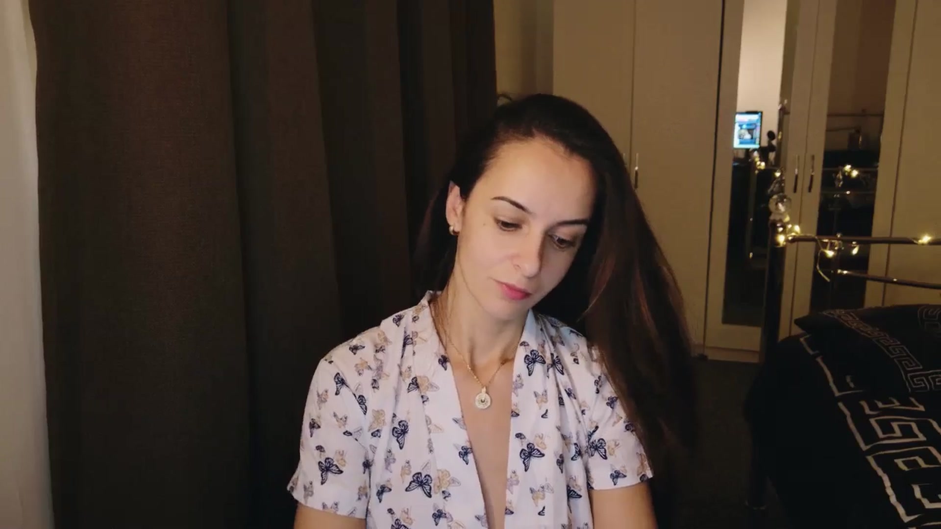 Gallery image thumbnail from KarlaOlivia's myfreecams stream on, 12/11/2024, 20:24 image 5 of 20