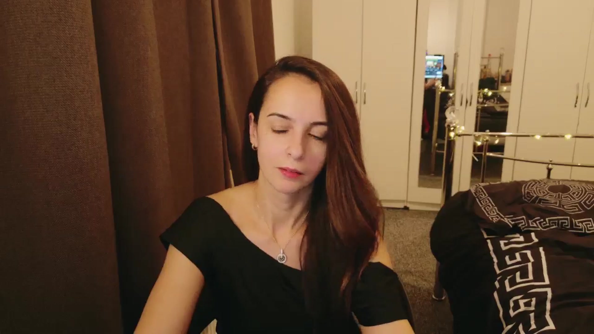 Gallery image thumbnail from KarlaOlivia's myfreecams stream on, 12/12/2024, 21:41 image 9 of 20