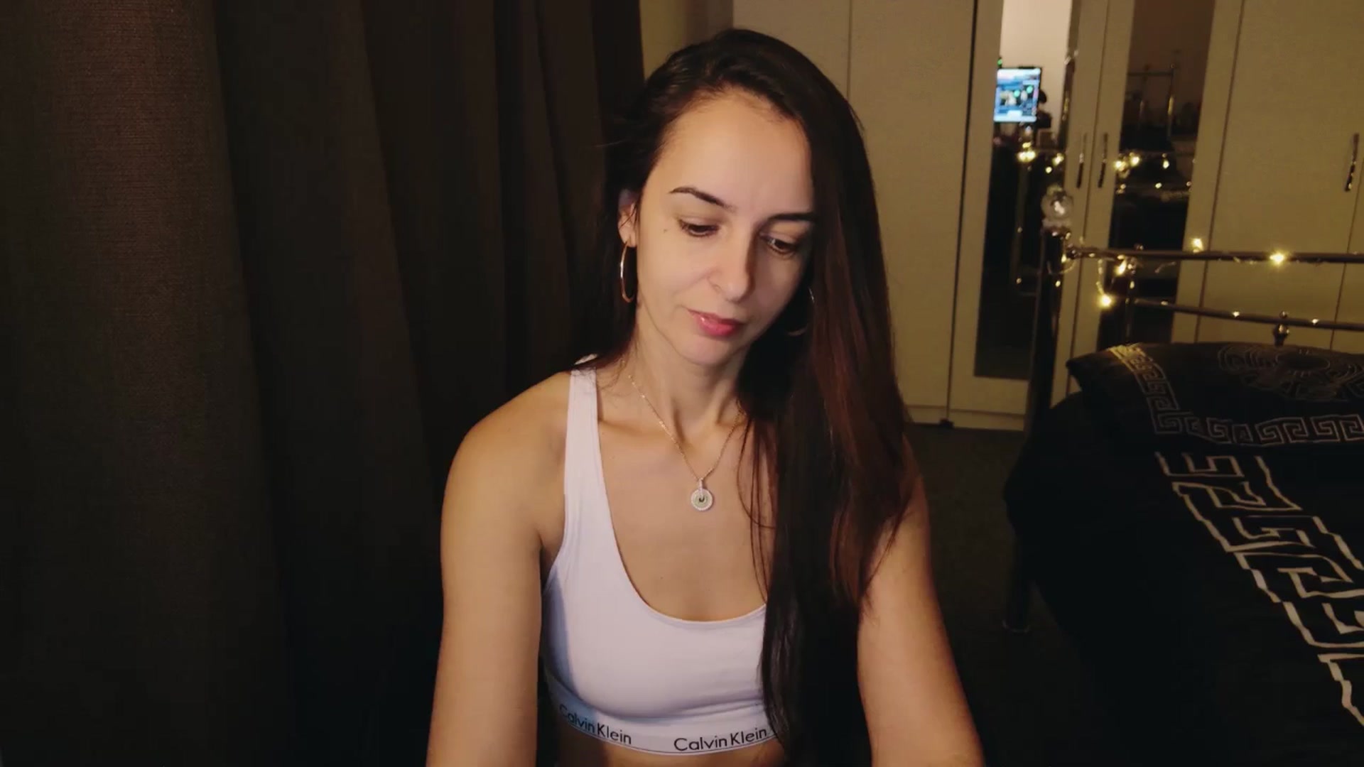 Gallery image thumbnail from KarlaOlivia's myfreecams stream on, 12/13/2024, 11:41 image 8 of 20
