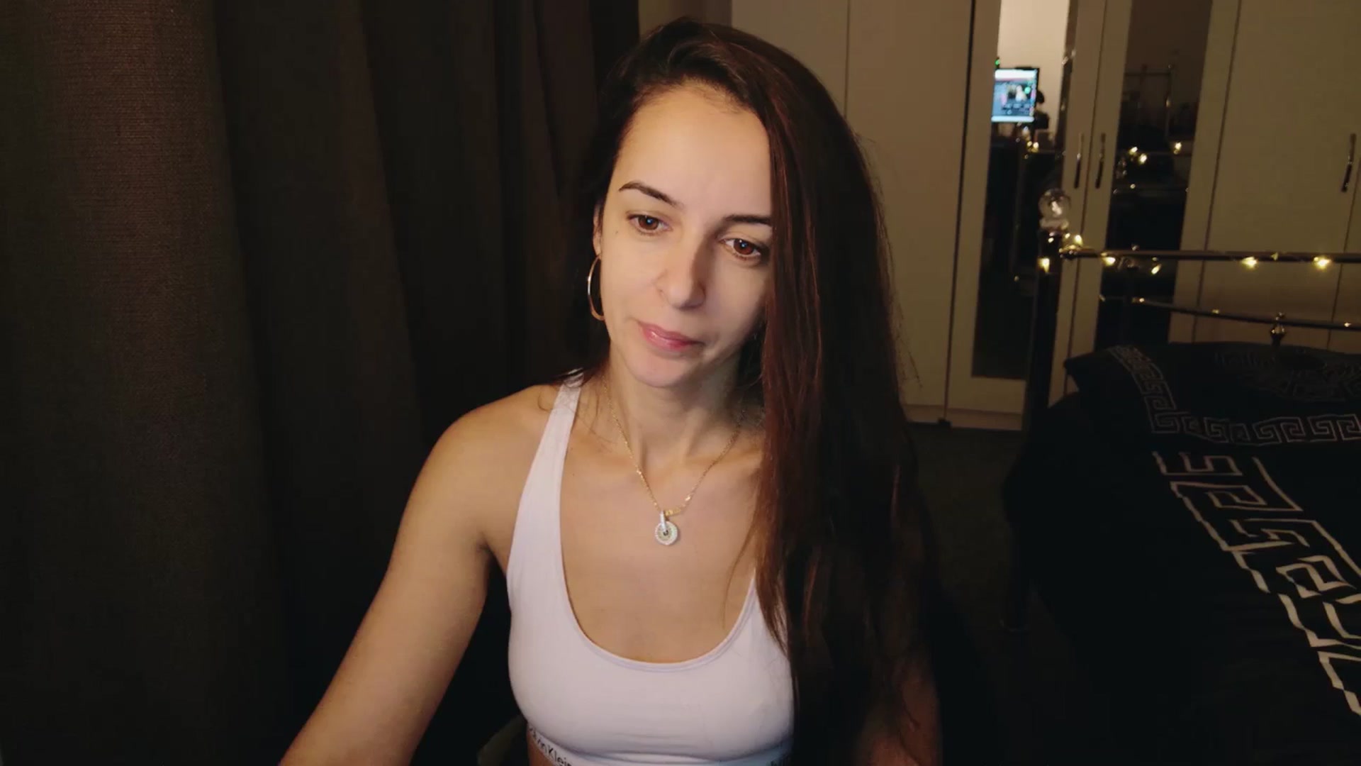 Gallery image thumbnail from KarlaOlivia's myfreecams stream on, 12/13/2024, 11:41 image 14 of 20