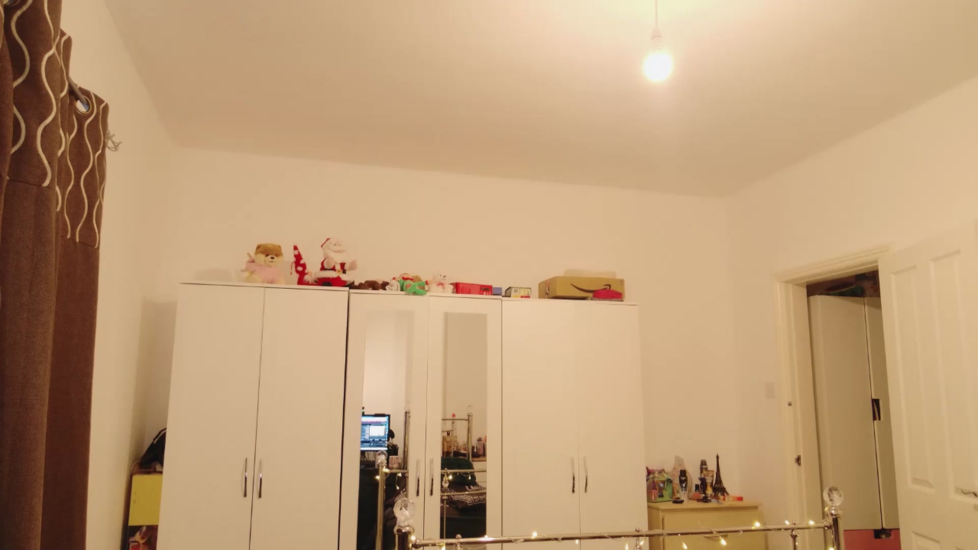 Gallery image thumbnail from KarlaOlivia's myfreecams stream on, 12/13/2024, 13:33 image 4 of 20