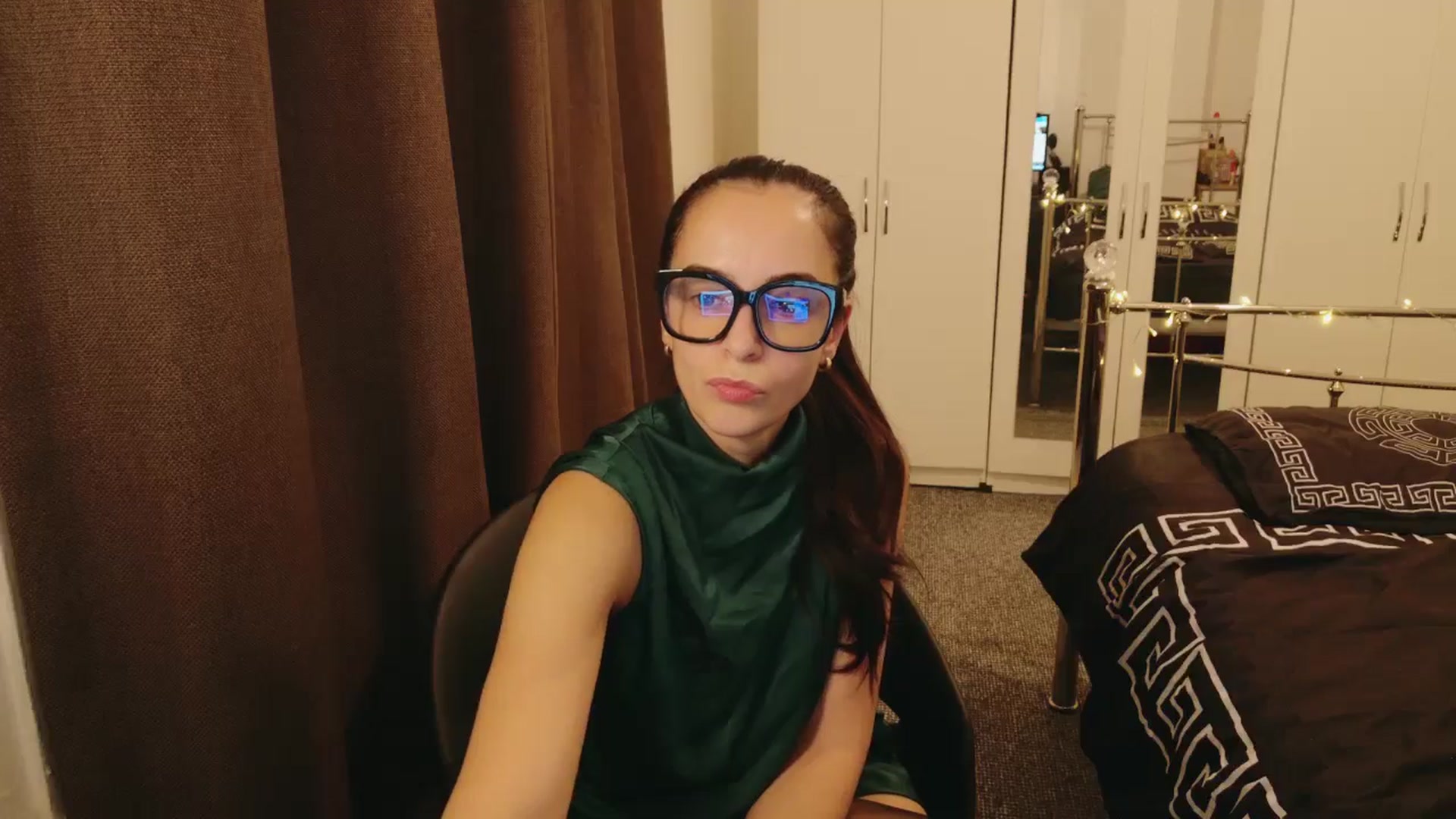 Gallery image thumbnail from KarlaOlivia's myfreecams stream on, 12/15/2024, 20:17 image 14 of 20