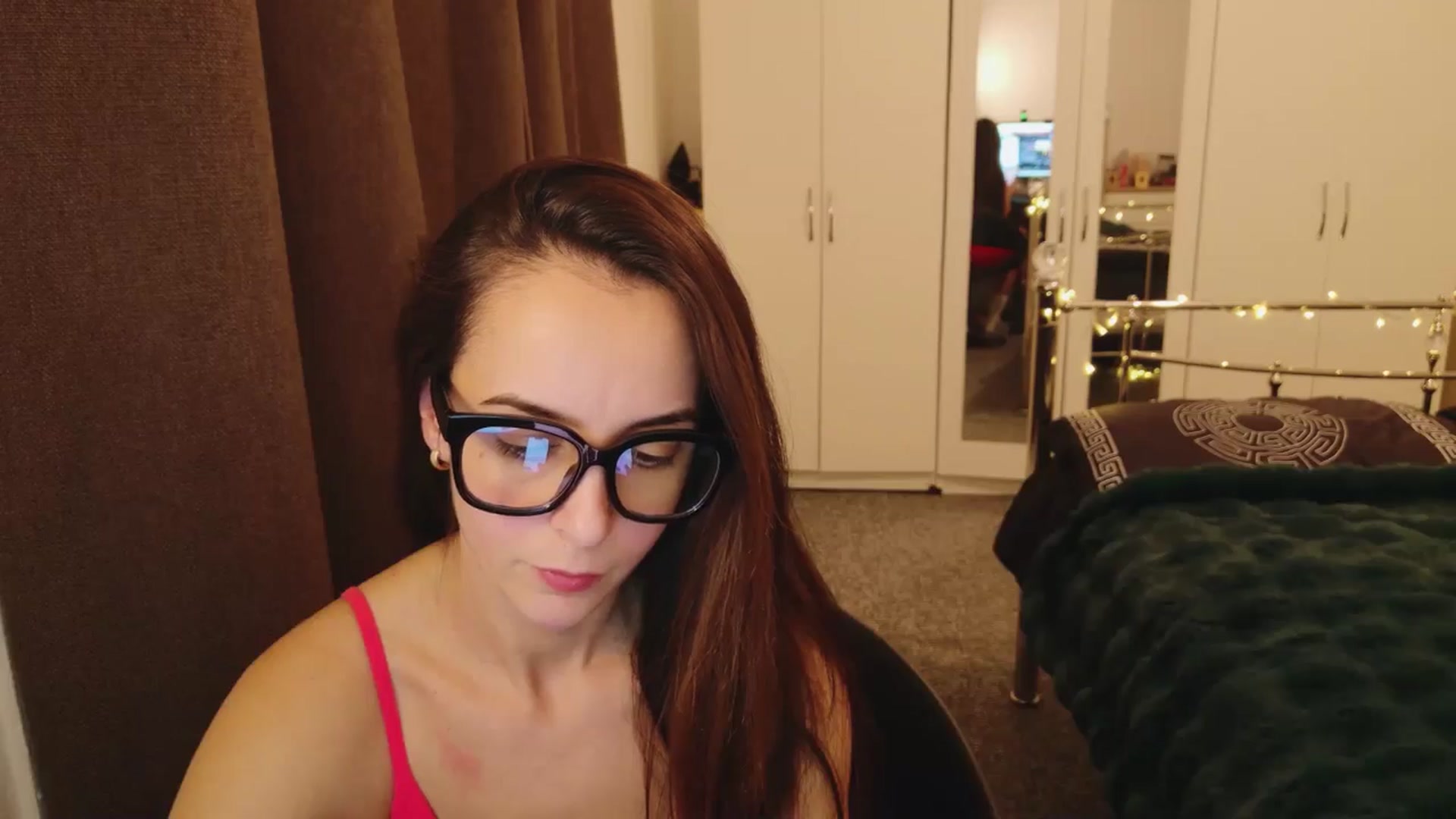 Gallery image thumbnail from KarlaOlivia's myfreecams stream on, 12/22/2024, 21:56 image 4 of 20