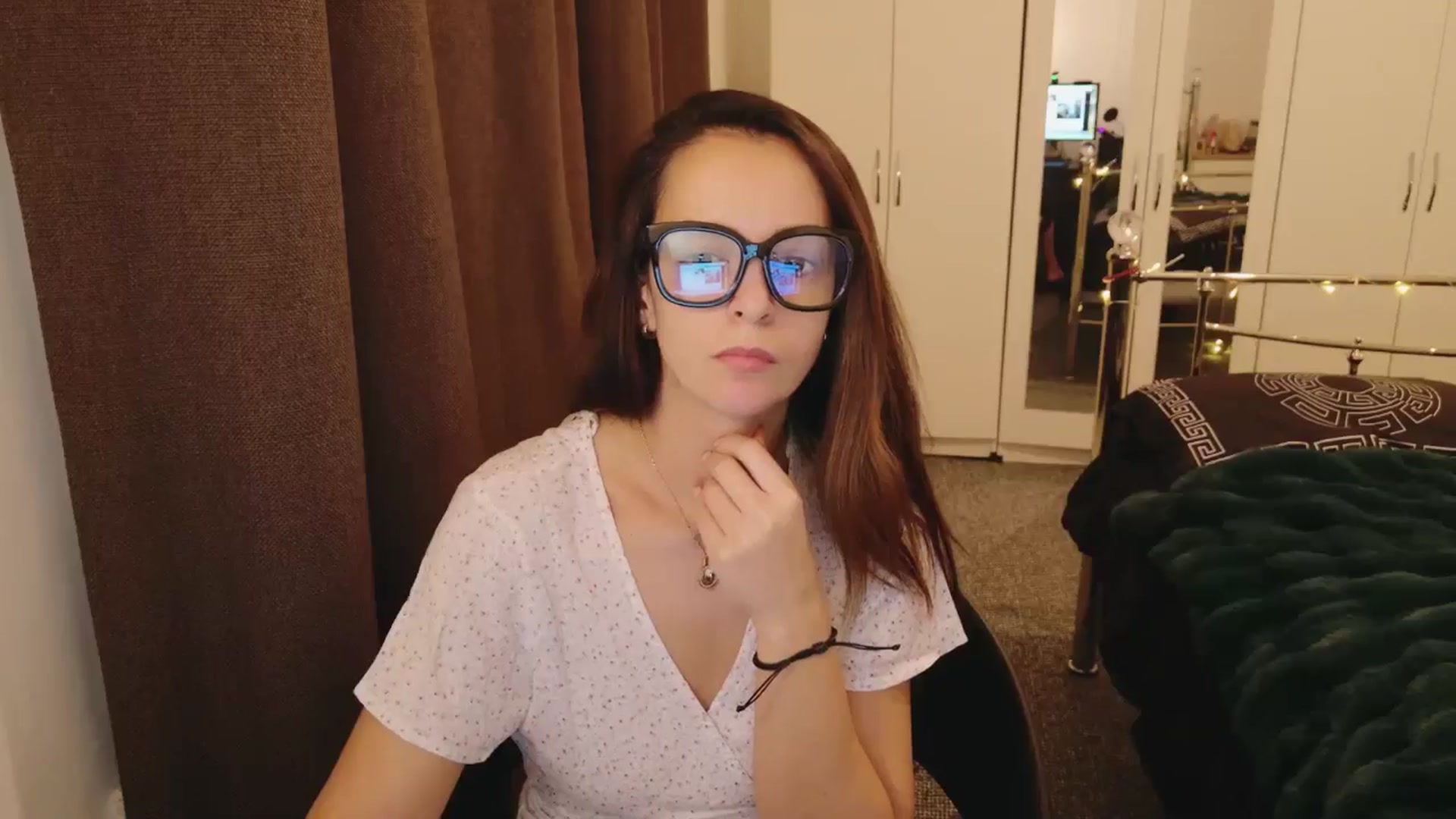 Gallery image thumbnail from KarlaOlivia's myfreecams stream on, 12/29/2024, 21:16 image 4 of 20