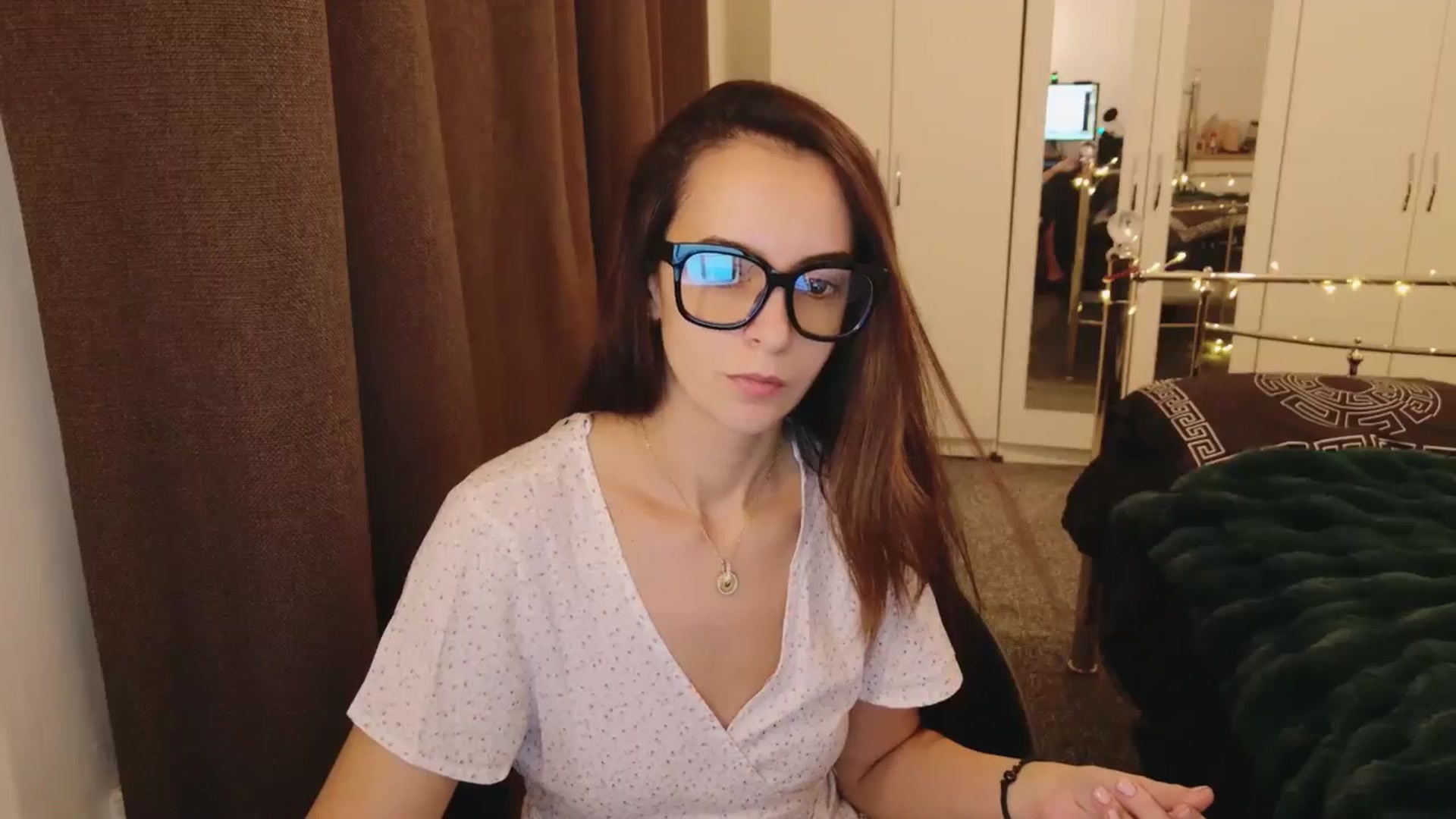 Gallery image thumbnail from KarlaOlivia's myfreecams stream on, 12/29/2024, 21:16 image 5 of 20