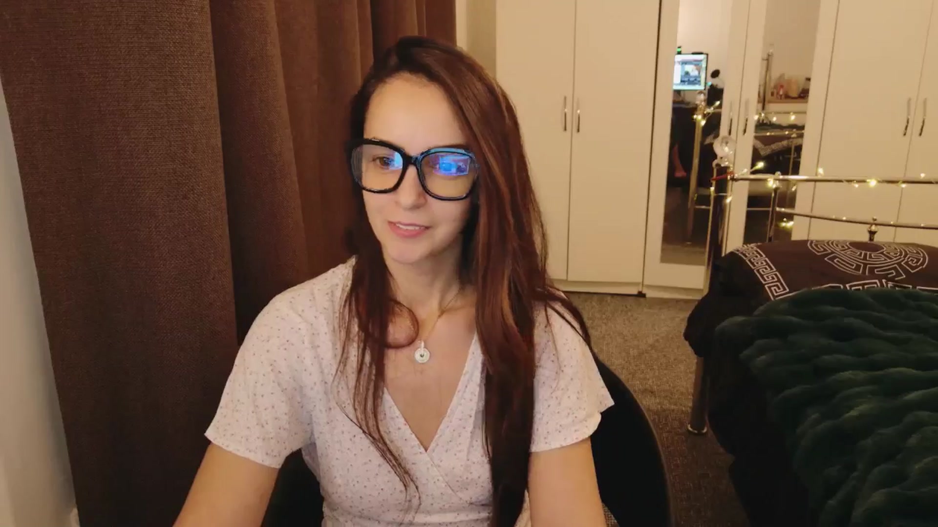 Gallery image thumbnail from KarlaOlivia's myfreecams stream on, 12/29/2024, 21:16 image 12 of 20