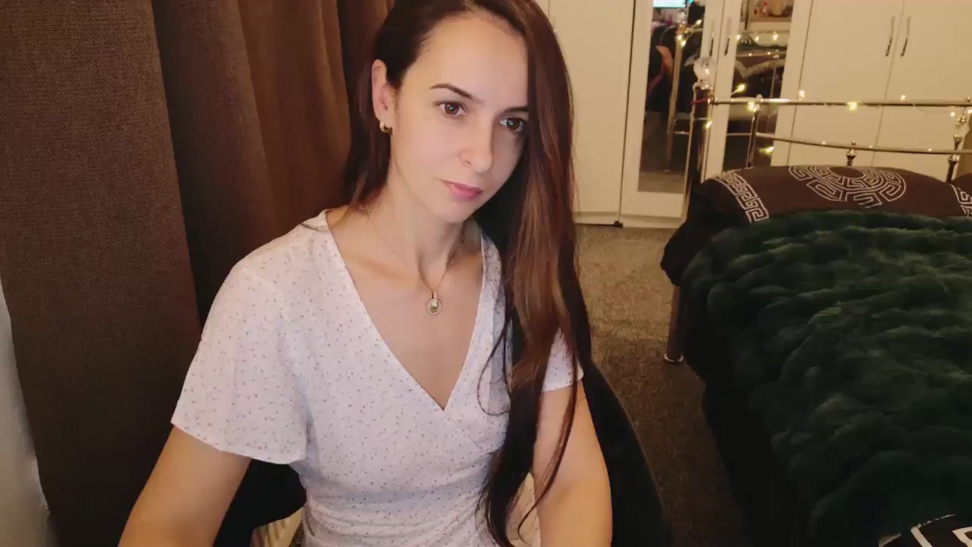 Gallery image thumbnail from KarlaOlivia's myfreecams stream on, 12/29/2024, 22:57 image 1 of 20