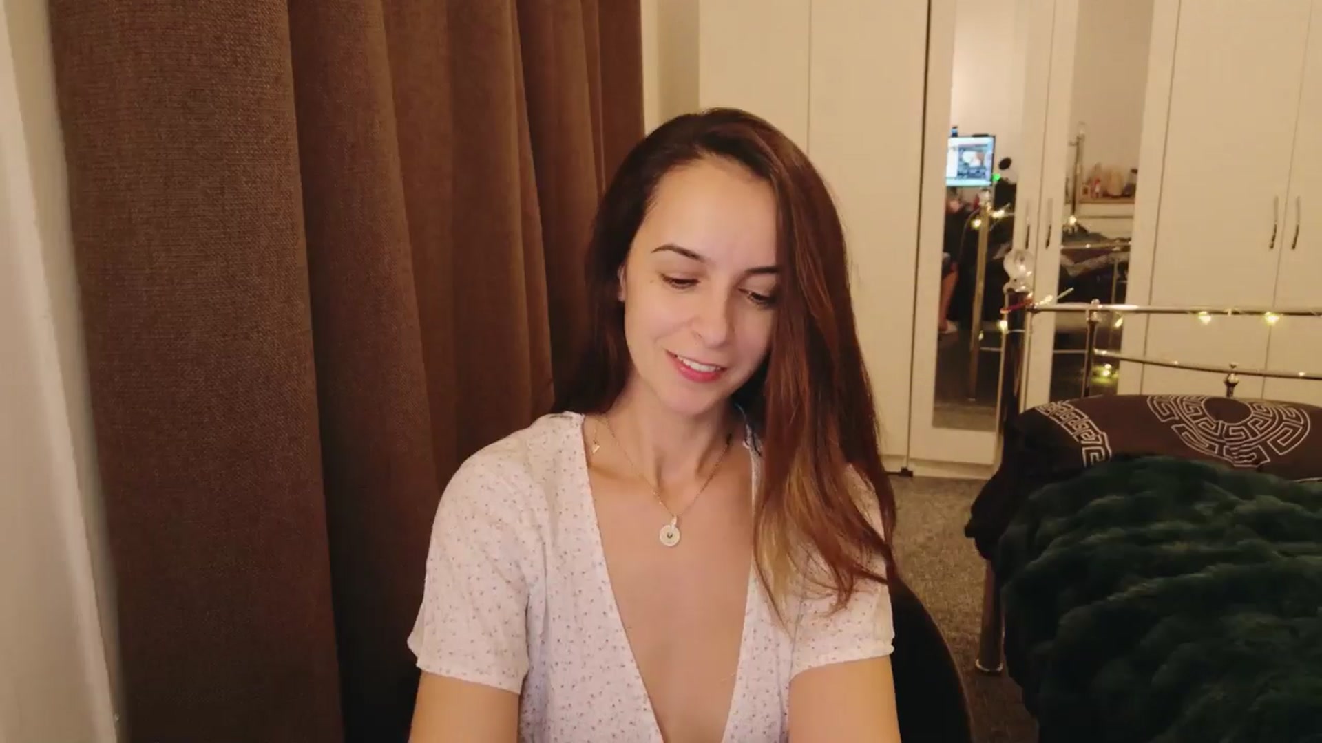 Gallery image thumbnail from KarlaOlivia's myfreecams stream on, 12/29/2024, 23:34 image 3 of 20