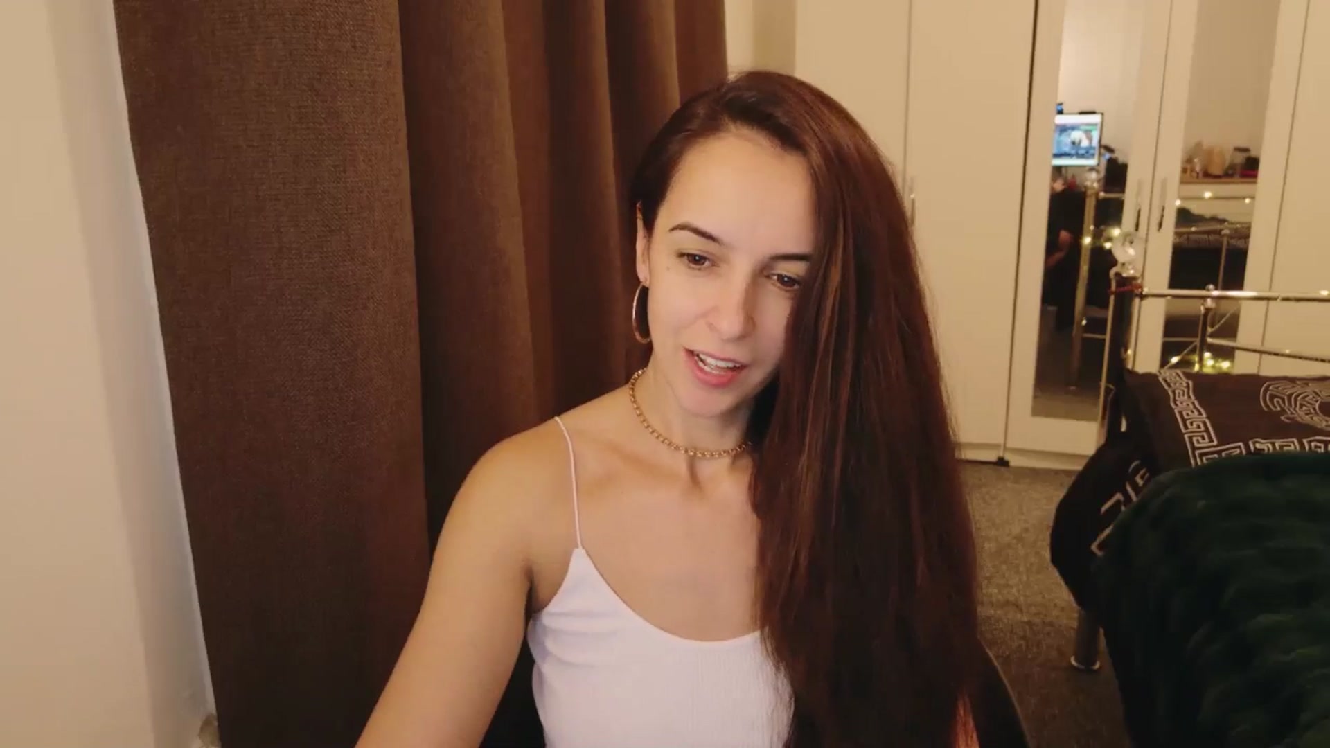 Gallery image thumbnail from KarlaOlivia's myfreecams stream on, 12/31/2024, 15:44 image 10 of 20