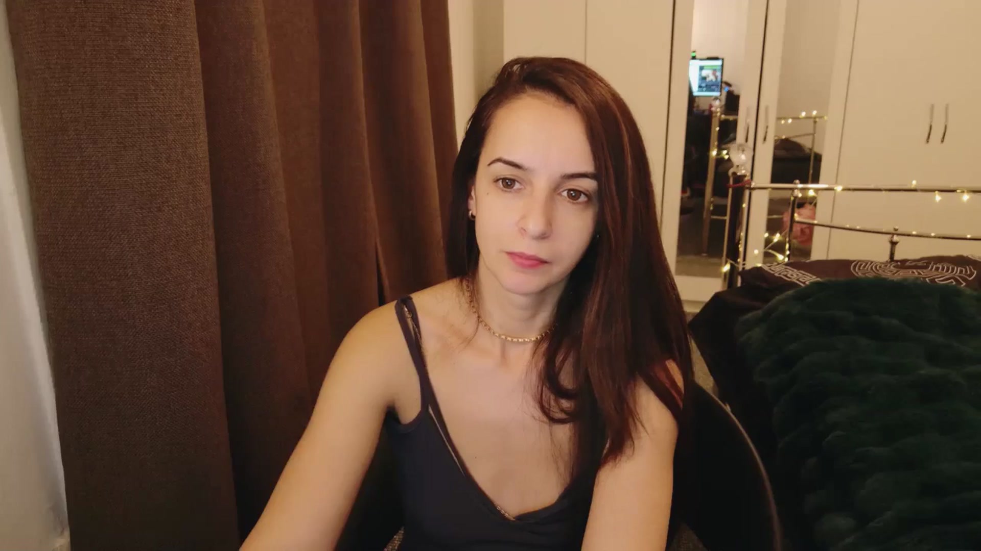 Gallery image thumbnail from KarlaOlivia's myfreecams stream on, 01/01/2025, 23:57 image 14 of 20