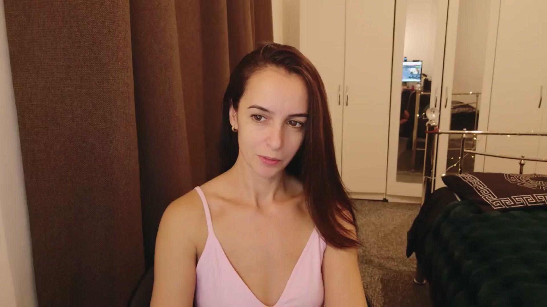 Gallery image thumbnail from KarlaOlivia's myfreecams stream on, 01/02/2025, 23:14 image 18 of 20