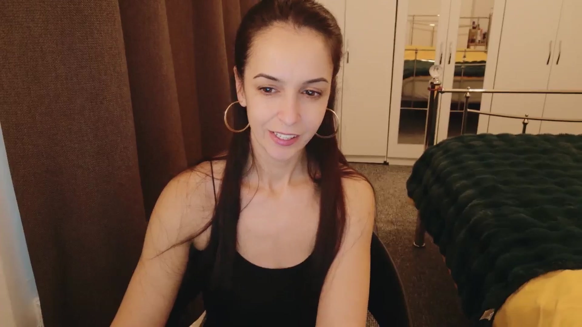 Gallery image thumbnail from KarlaOlivia's myfreecams stream on, 01/07/2025, 14:40 image 4 of 20