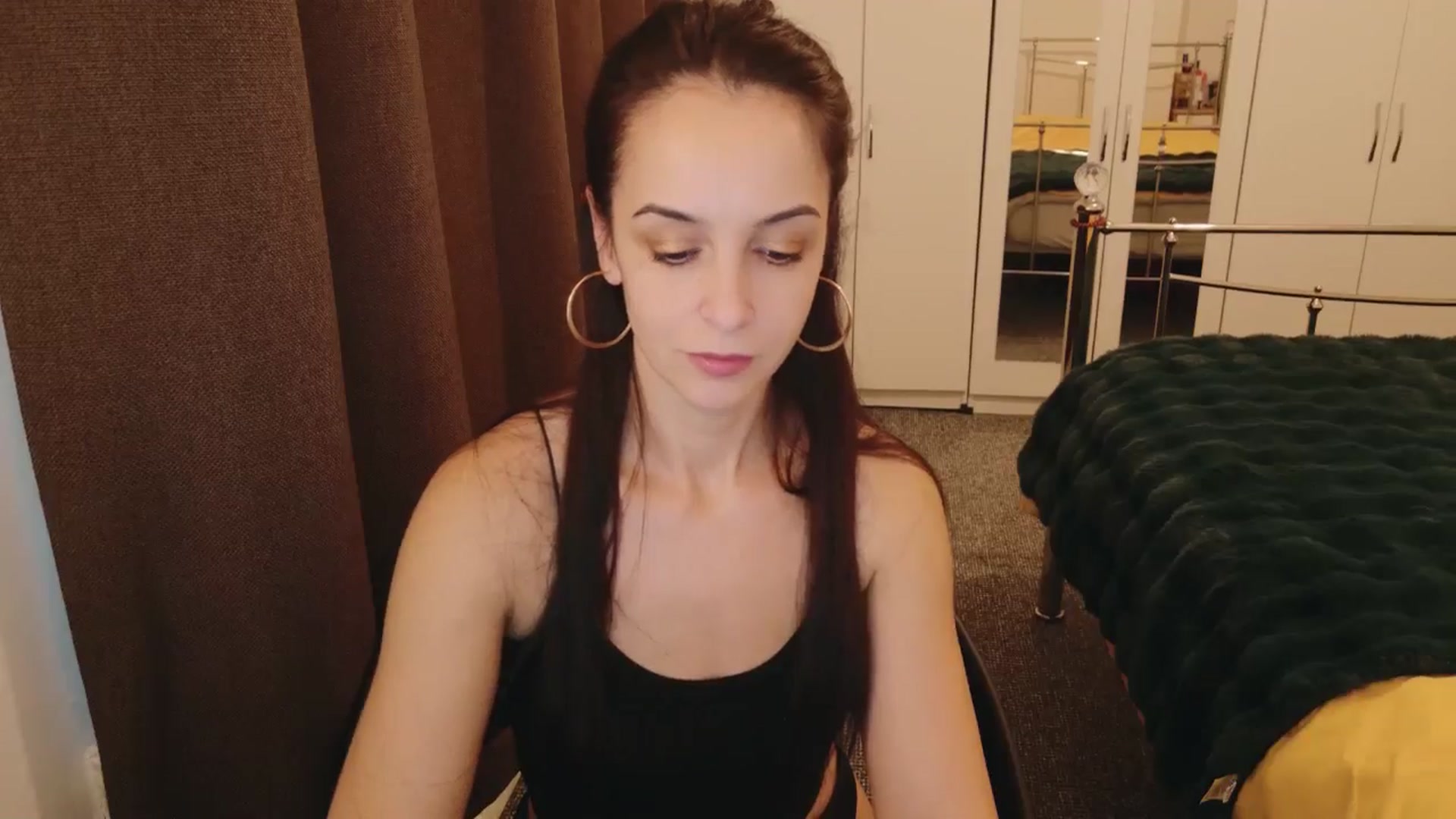 Gallery image thumbnail from KarlaOlivia's myfreecams stream on, 01/07/2025, 14:40 image 6 of 20