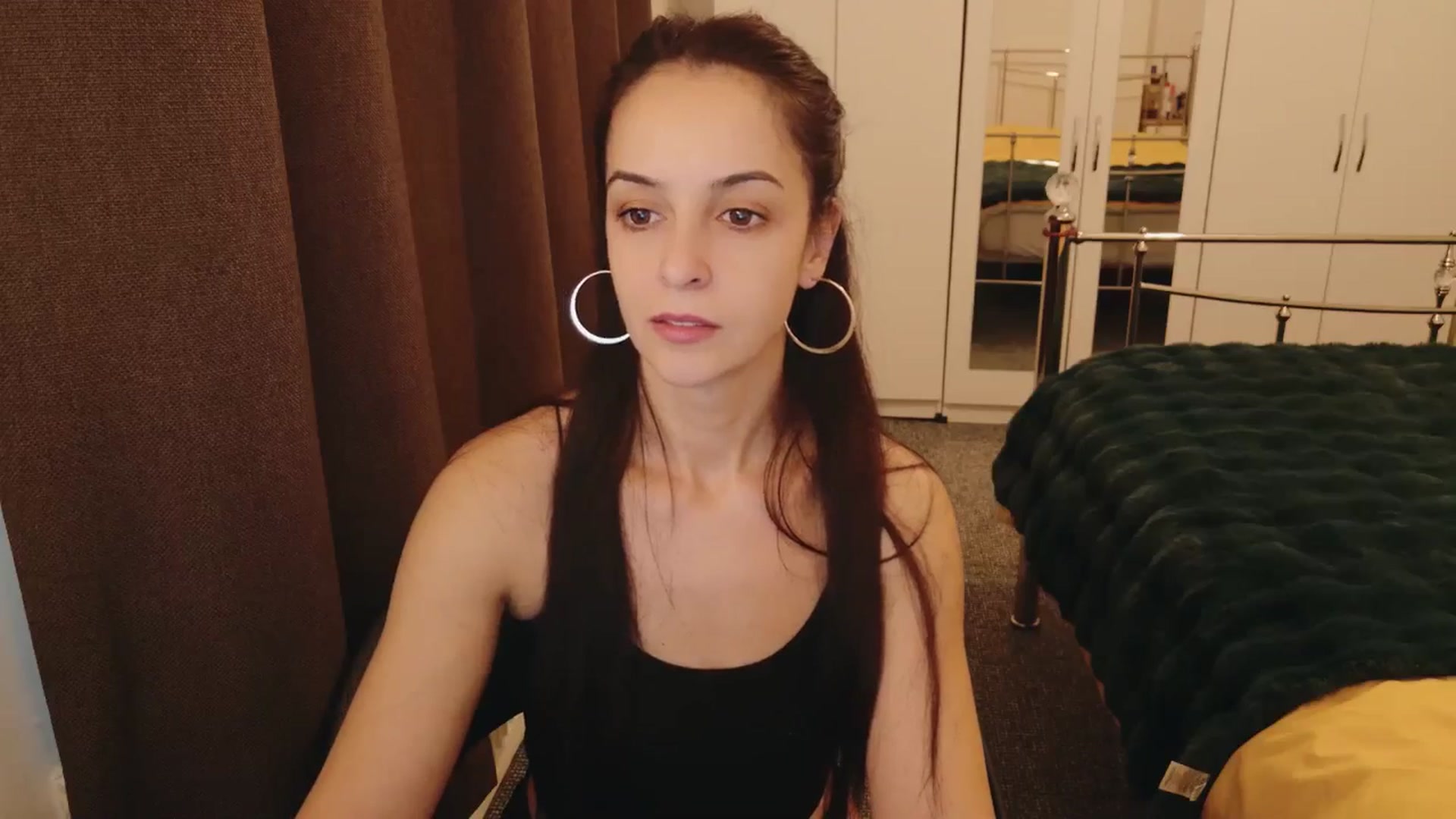 Gallery image thumbnail from KarlaOlivia's myfreecams stream on, 01/07/2025, 14:40 image 9 of 20