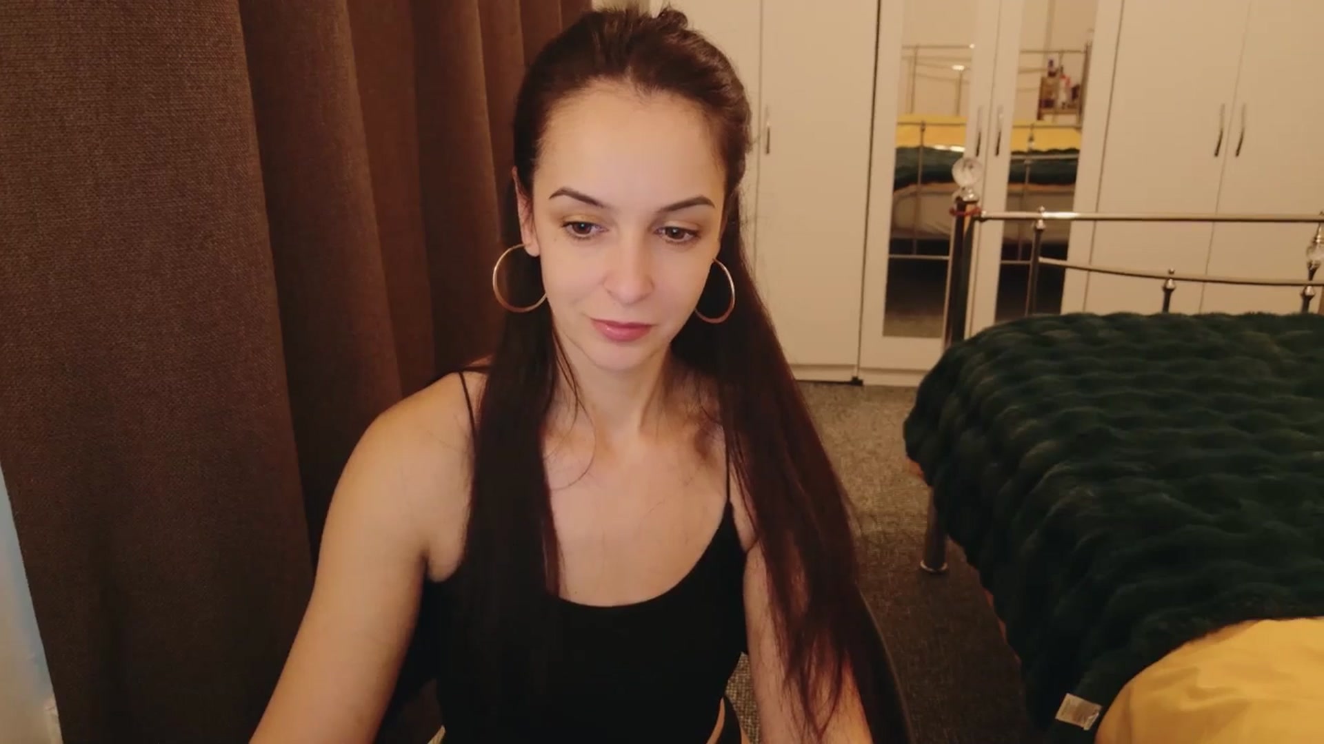 Gallery image thumbnail from KarlaOlivia's myfreecams stream on, 01/07/2025, 14:40 image 18 of 20