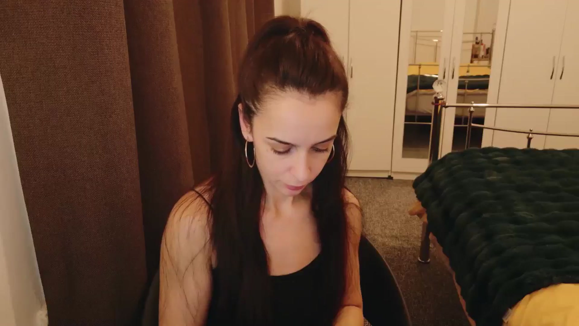 Gallery image thumbnail from KarlaOlivia's myfreecams stream on, 01/07/2025, 19:37 image 4 of 20