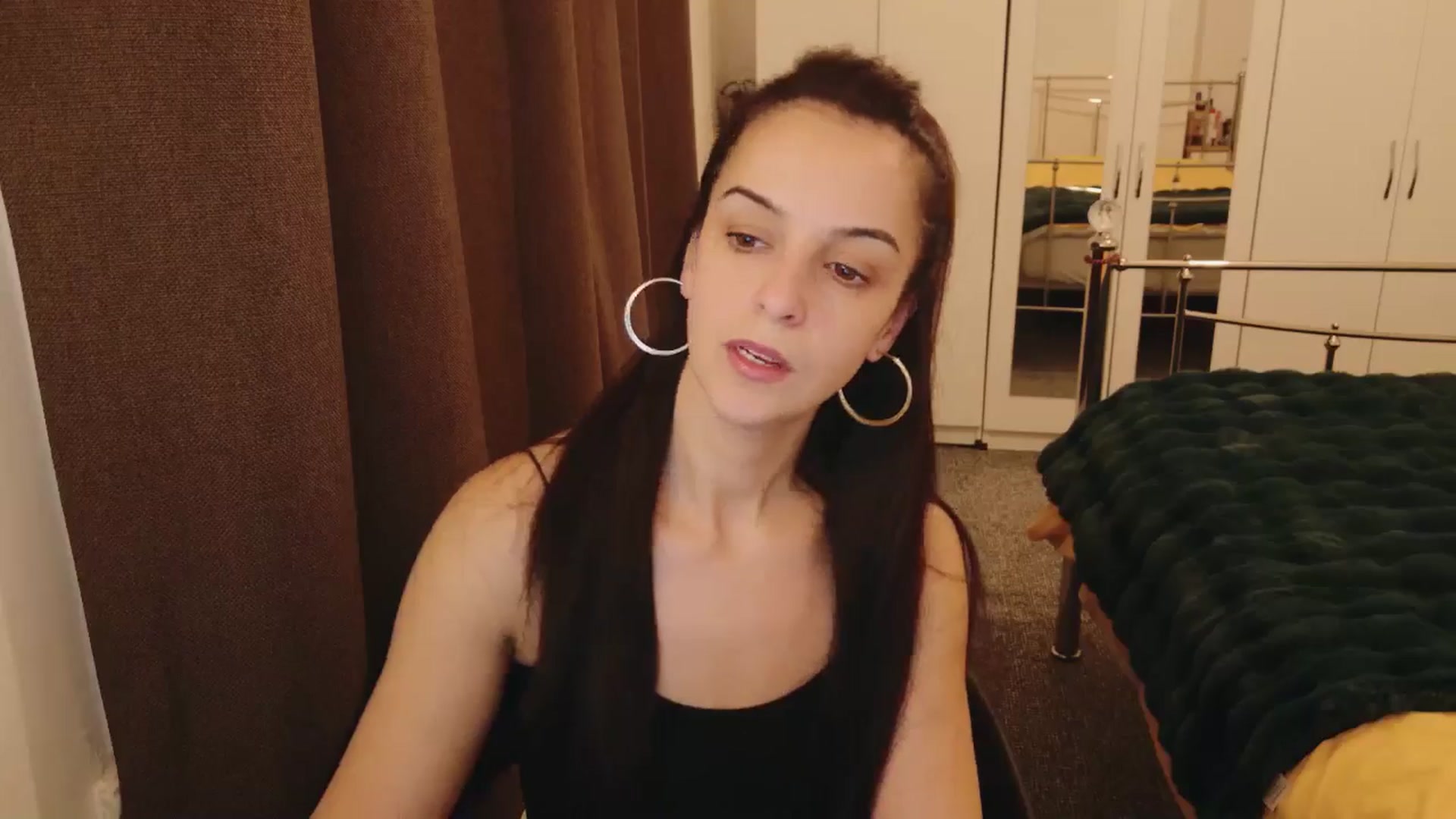 Gallery image thumbnail from KarlaOlivia's myfreecams stream on, 01/07/2025, 19:37 image 9 of 20