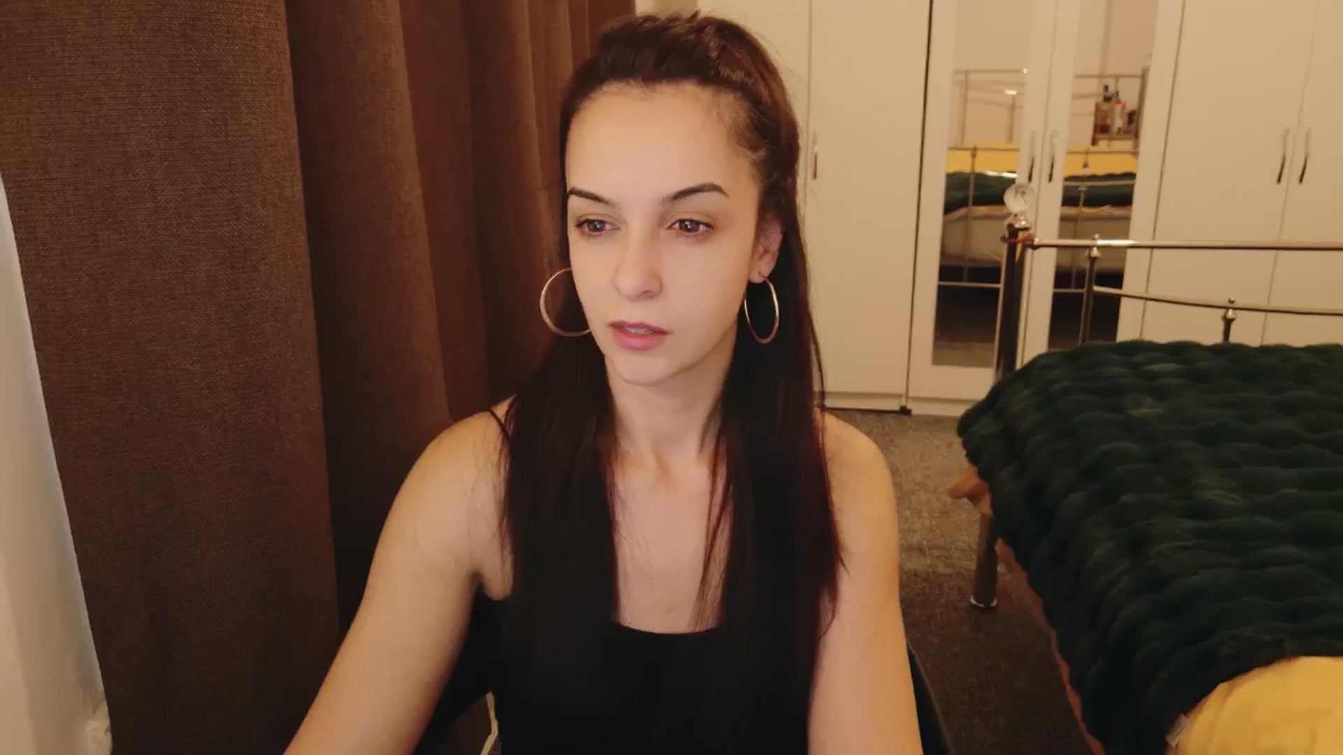 Gallery image thumbnail from KarlaOlivia's myfreecams stream on, 01/07/2025, 19:37 image 17 of 20