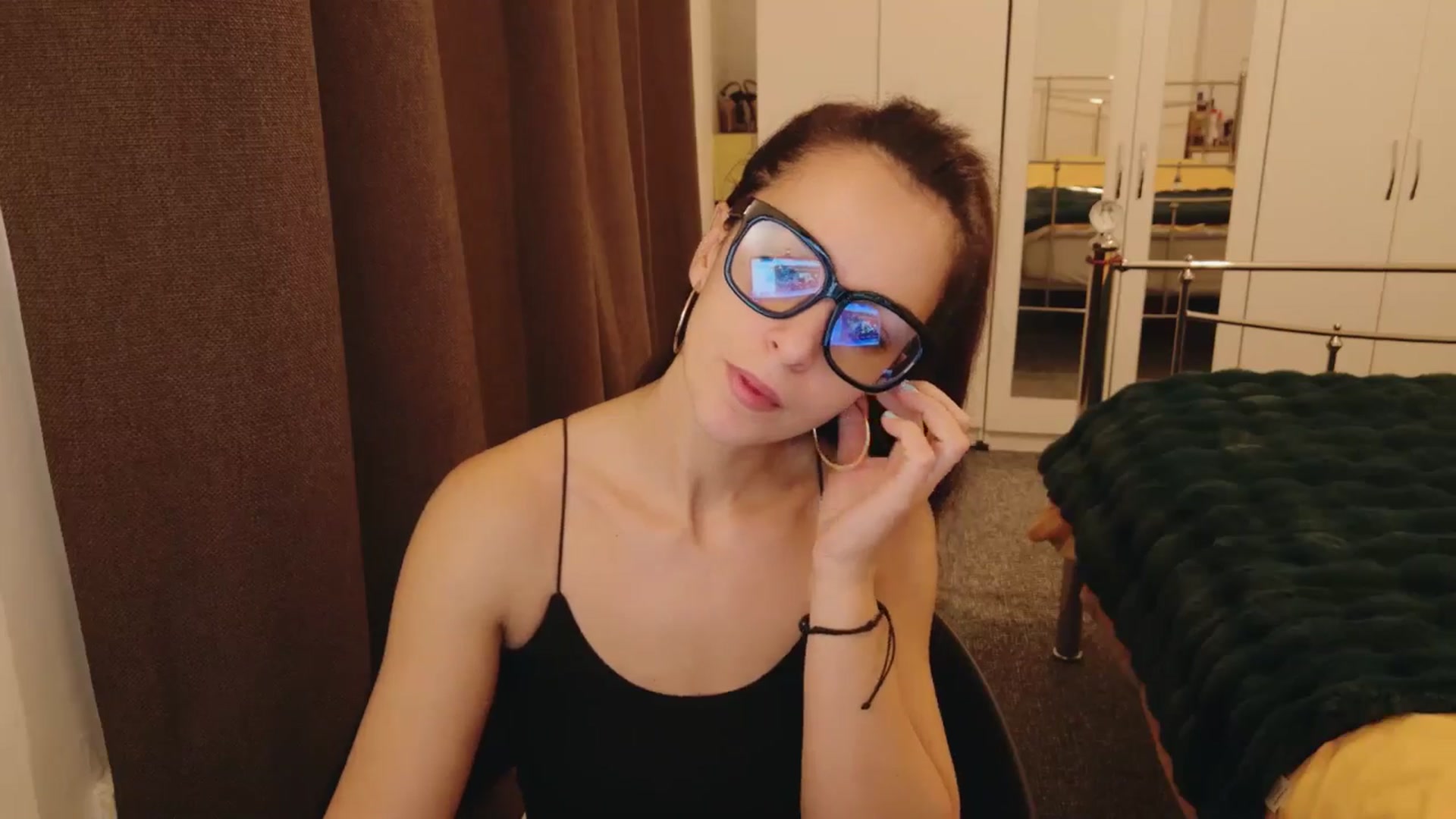 Gallery image thumbnail from KarlaOlivia's myfreecams stream on, 01/07/2025, 20:20 image 5 of 20