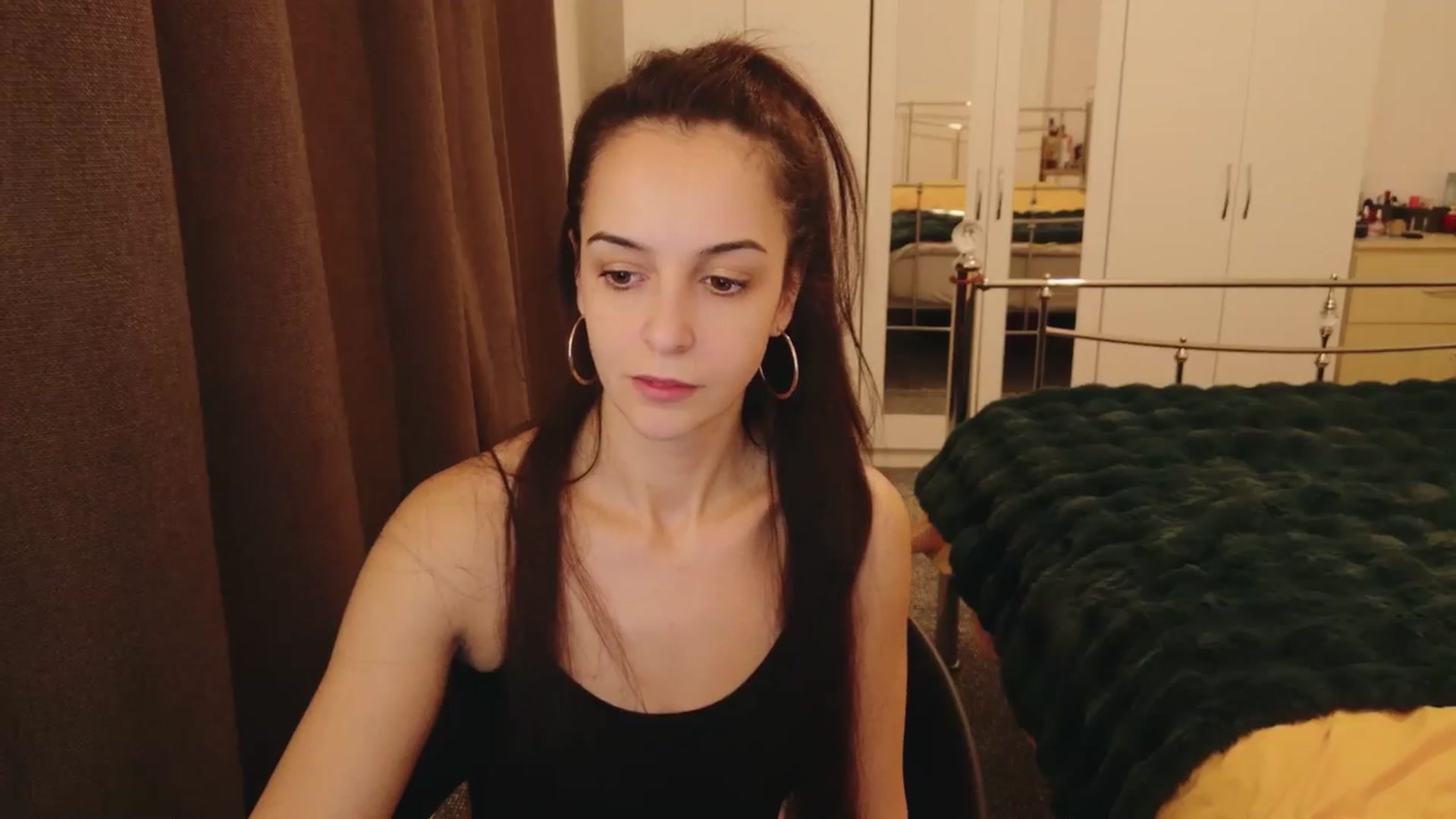 Gallery image thumbnail from KarlaOlivia's myfreecams stream on, 01/07/2025, 21:18 image 3 of 20