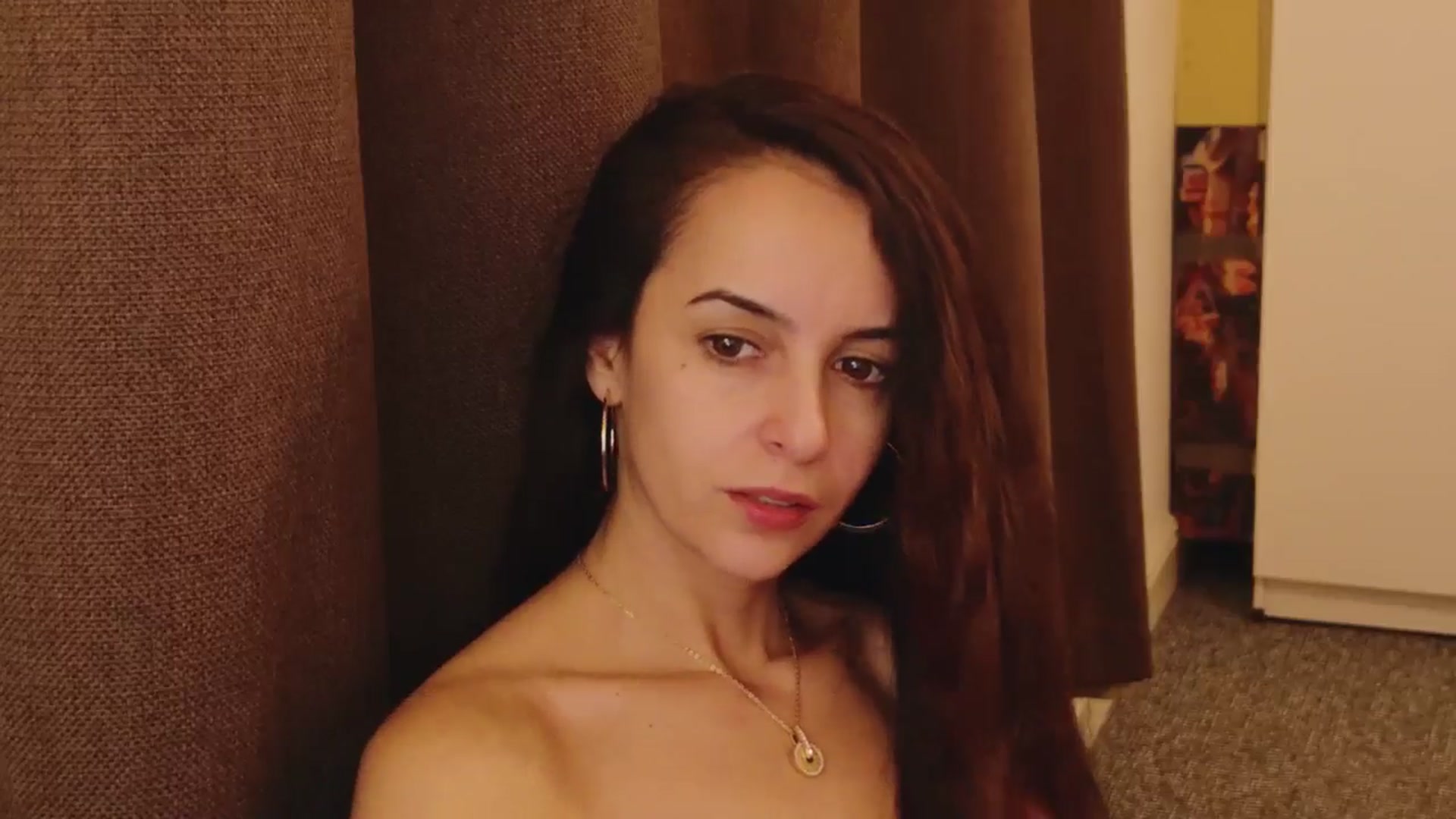 Gallery image thumbnail from KarlaOlivia's myfreecams stream on, 01/10/2025, 20:32 image 3 of 20