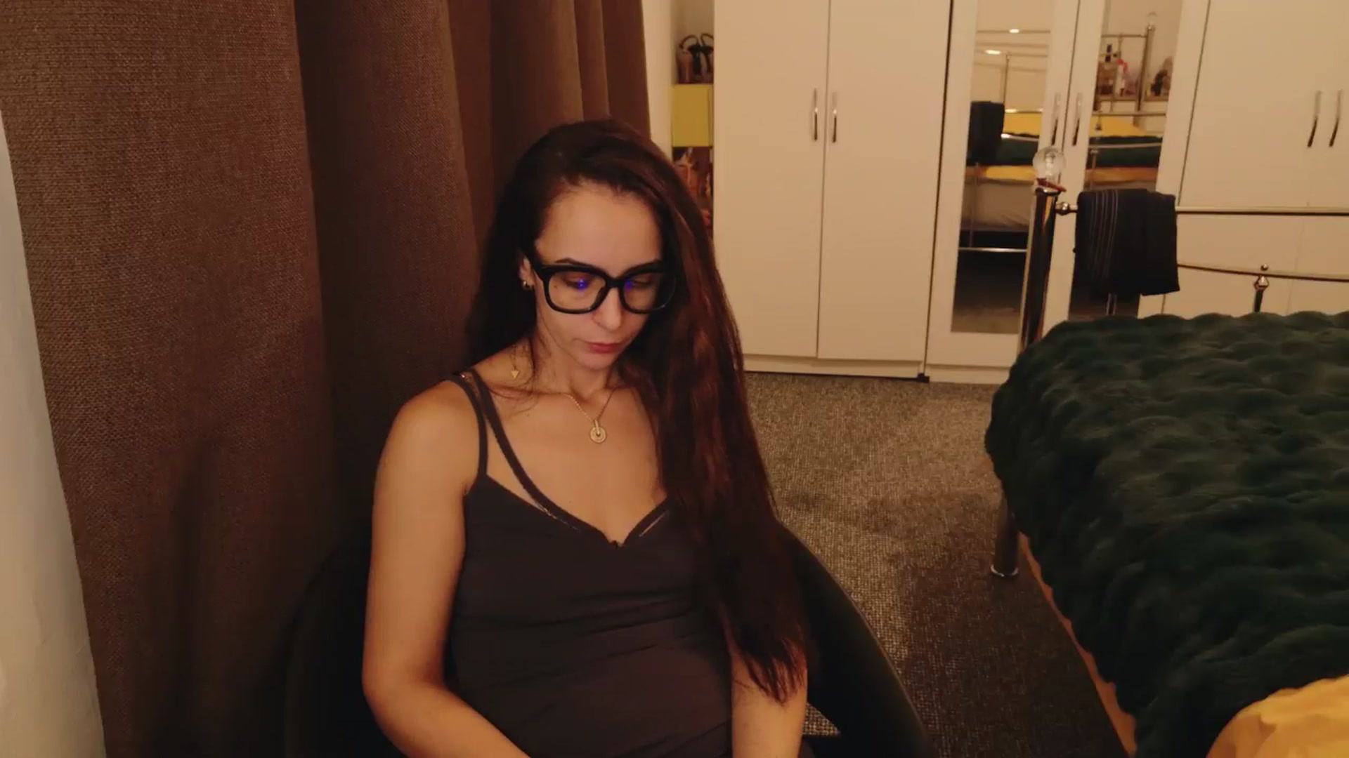 Gallery image thumbnail from KarlaOlivia's myfreecams stream on, 01/11/2025, 19:21 image 4 of 20