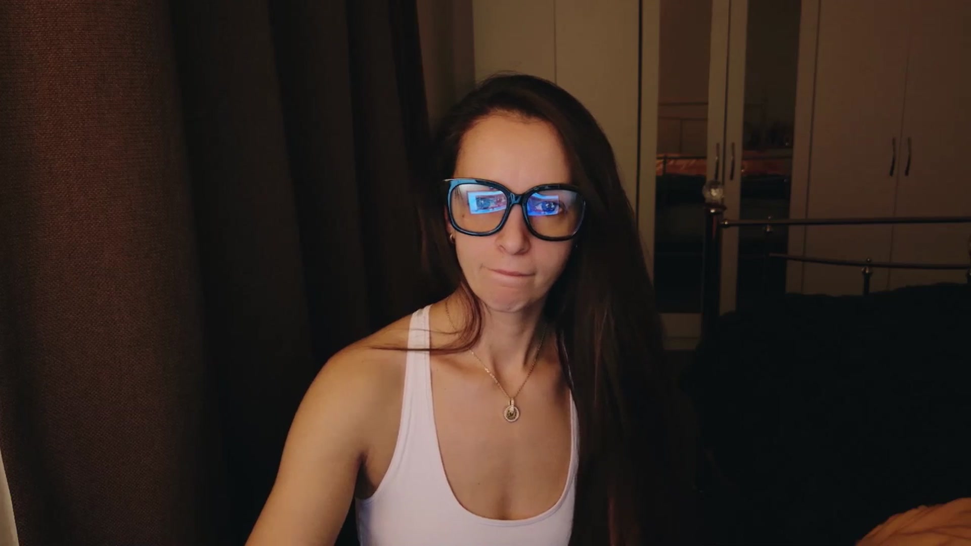 Gallery image thumbnail from KarlaOlivia's myfreecams stream on, 01/12/2025, 23:11 image 10 of 20