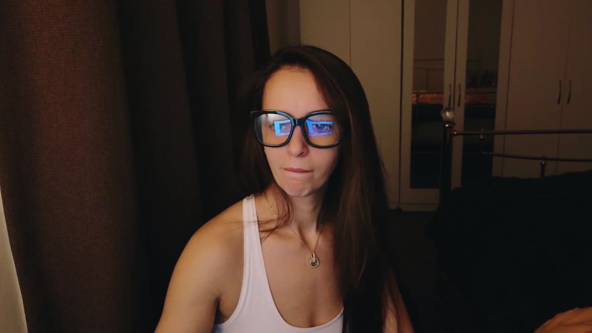 Gallery image thumbnail from KarlaOlivia's myfreecams stream on, 01/12/2025, 23:11 image 13 of 20