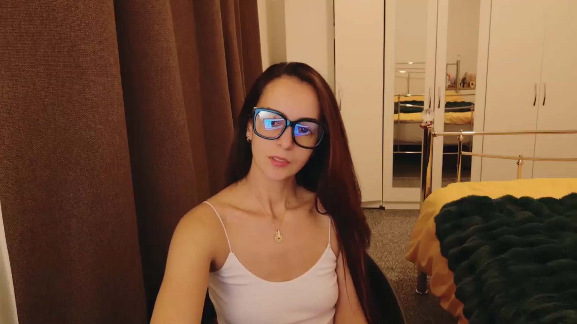 Gallery image thumbnail from KarlaOlivia's myfreecams stream on, 01/13/2025, 19:41 image 19 of 20